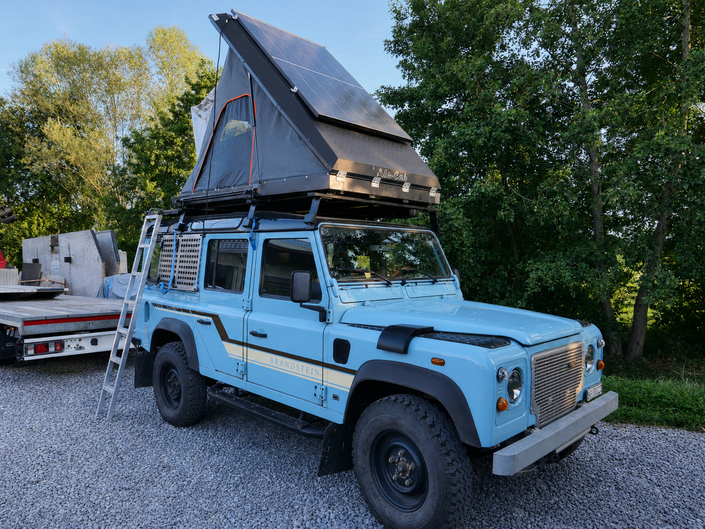 LAND ROVER DEFENDER-image-14