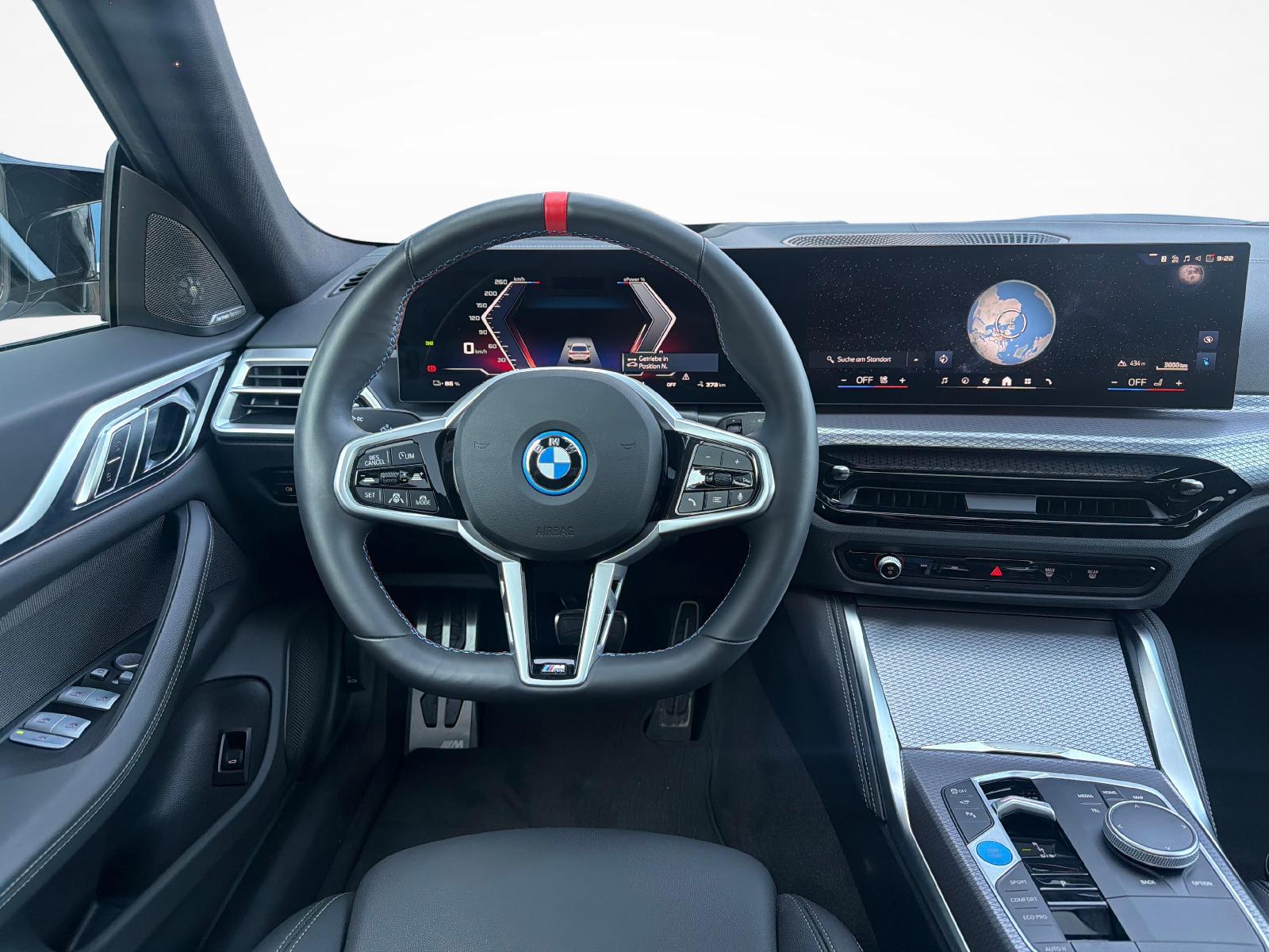BMW i4 M60-image-16