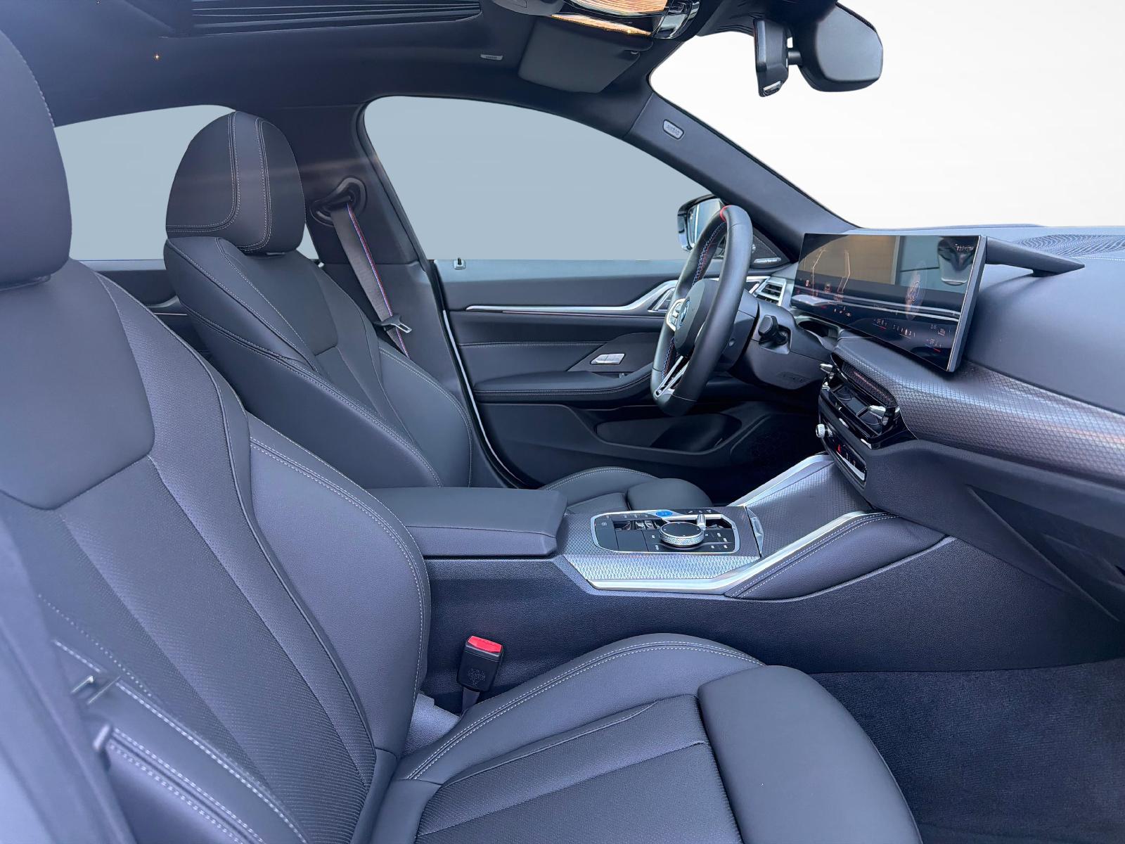 BMW i4 M60-image-9