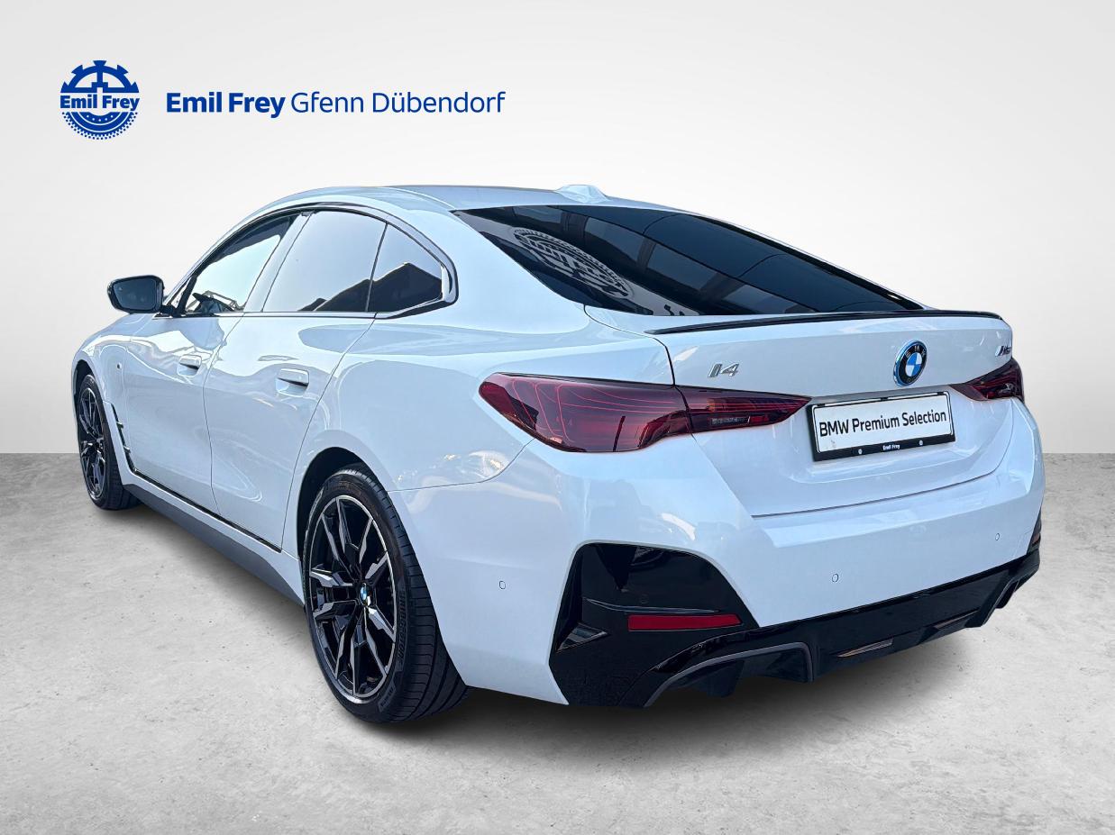 BMW i4 M60-showroom-element-2