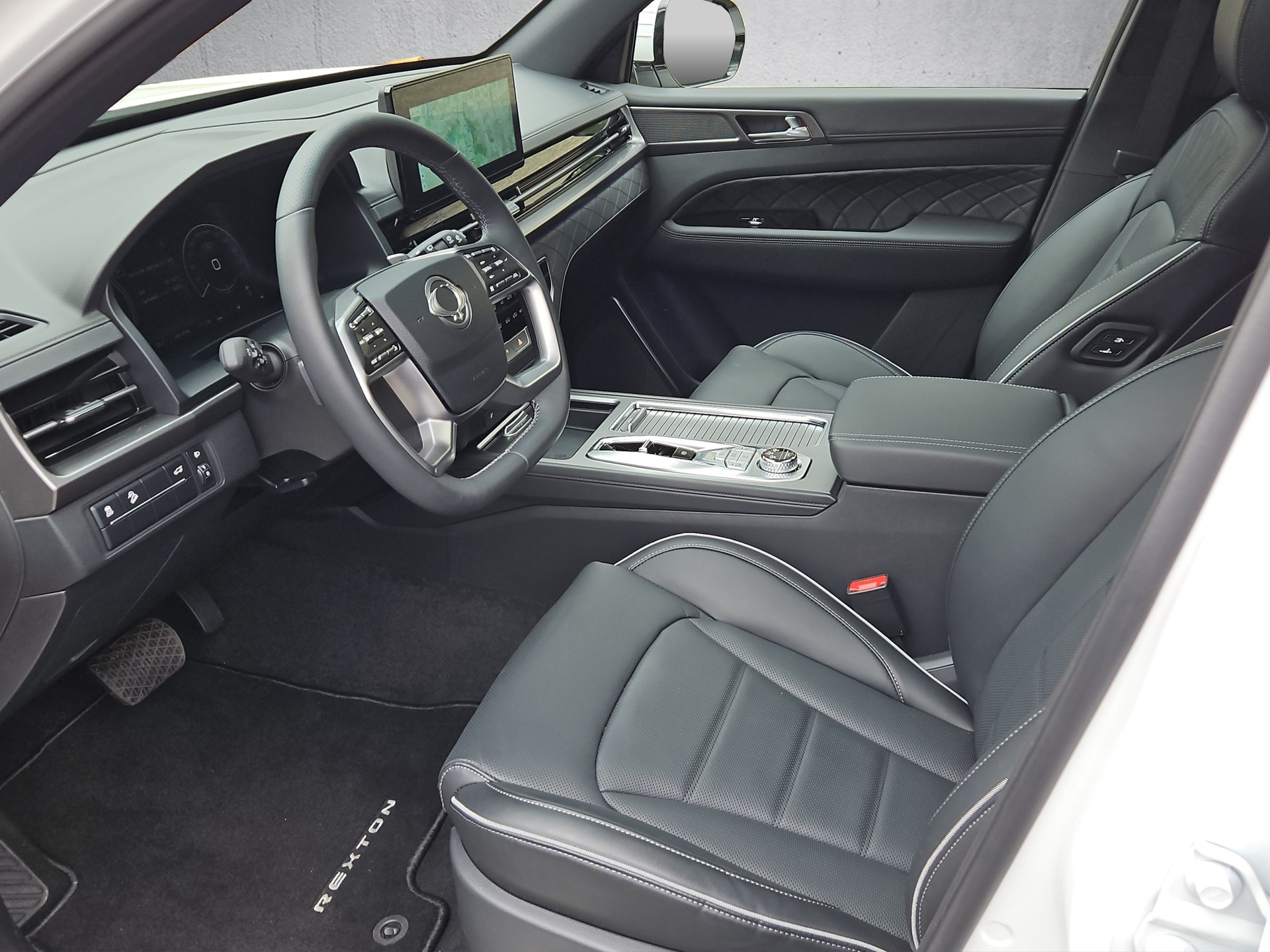 KGM-SsangYong Rexton 2.2 Diesel Blackline 4WD - 3'500kg-image-9