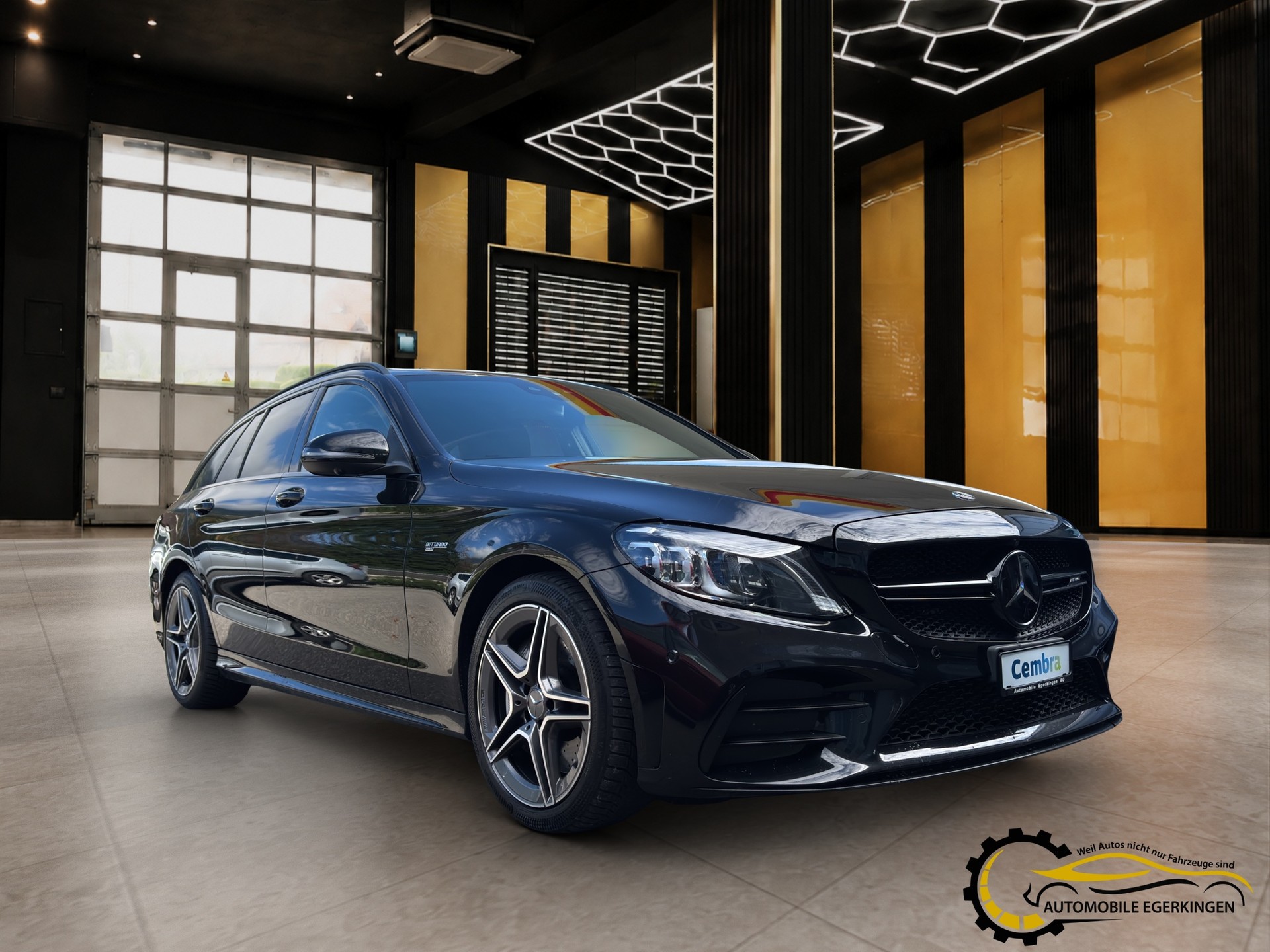 MERCEDES-BENZ C 43 AMG 4matic Kombi-showroom-element-2