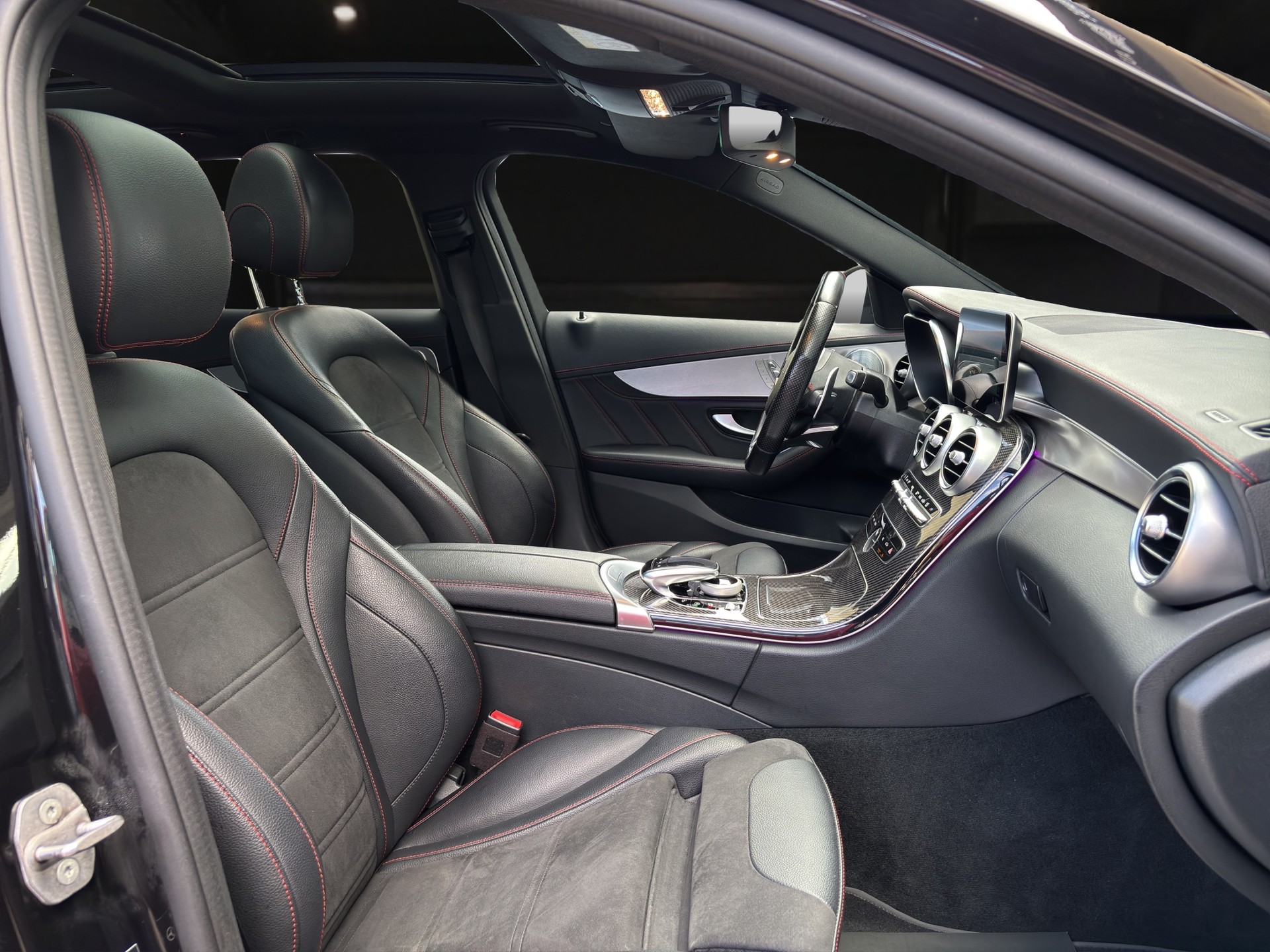 MERCEDES-BENZ C 43 AMG 4matic Kombi-image-9