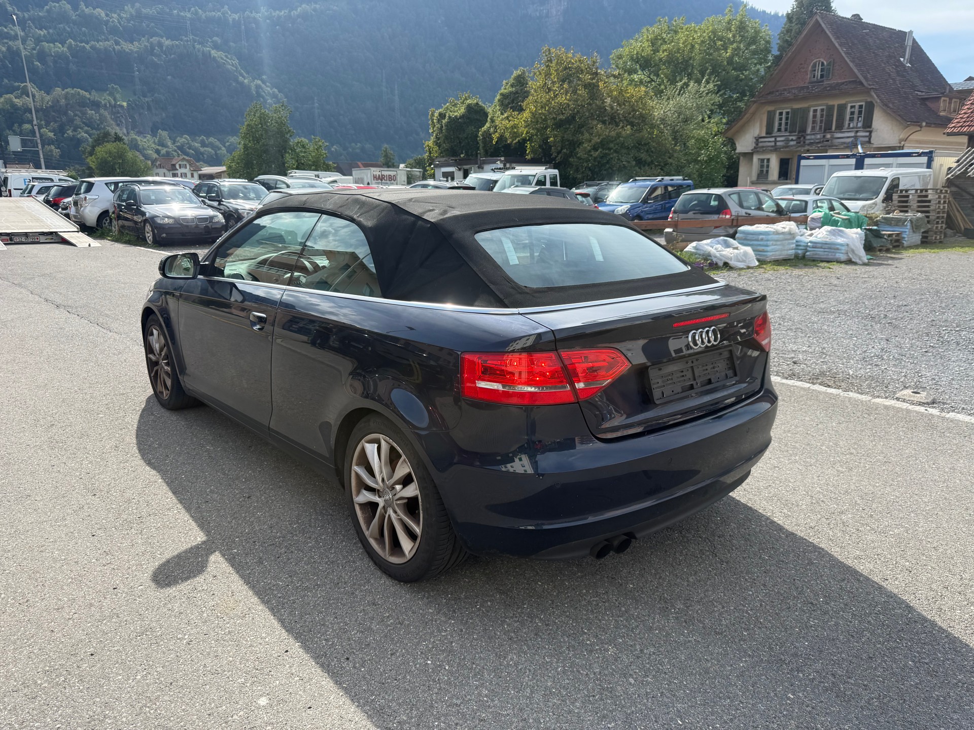 AUDI A3 Cabriolet 1.8 TFSI Attraction S-tronic-showroom-element-3