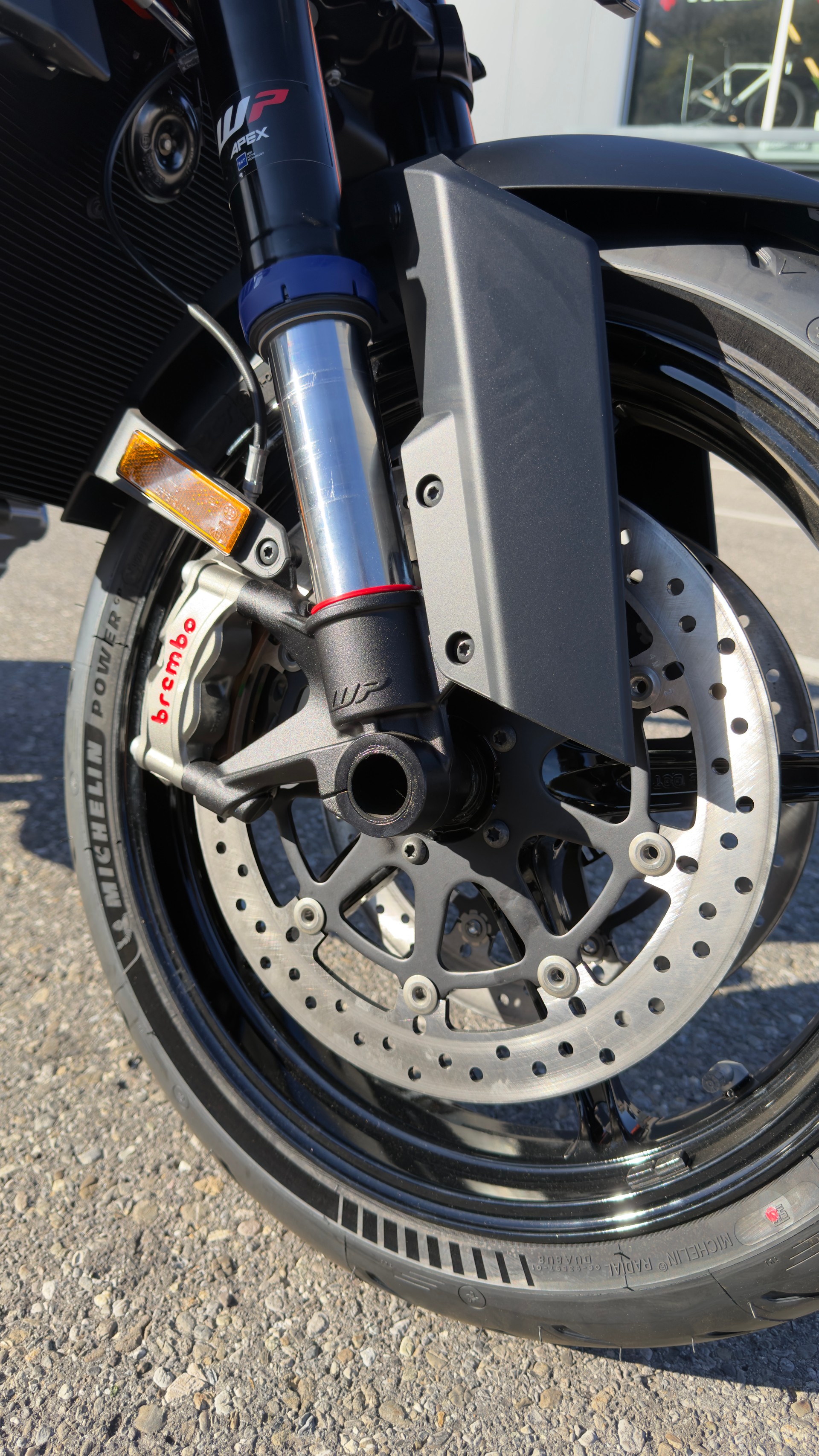 KTM 1390 Super Duke R EVO-image-4