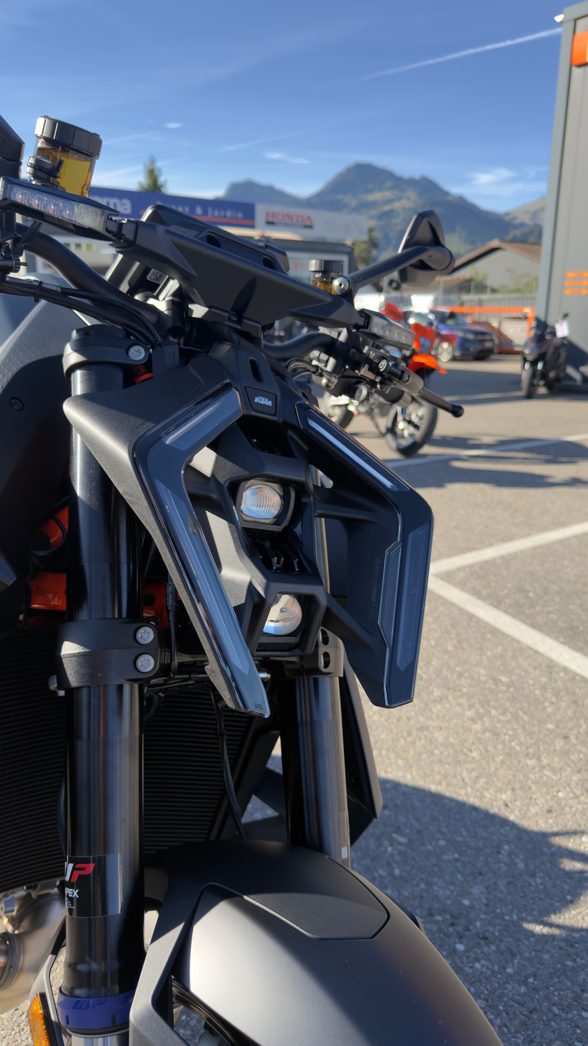 KTM 1390 Super Duke R EVO-image-2