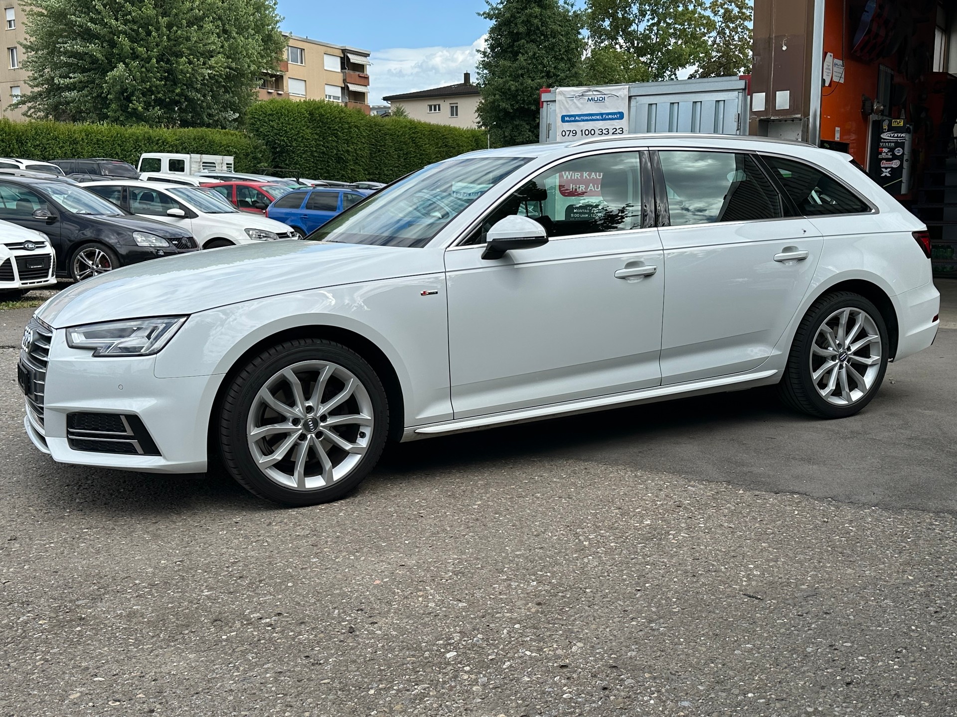AUDI A4 Avant 2.0 TDI S-tronic-image-3