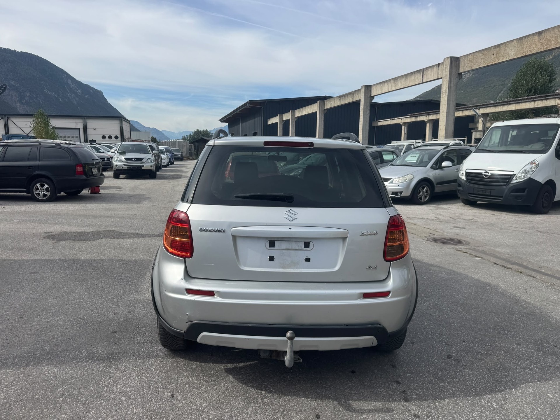 SUZUKI SX4 1.6 16V GL Top Barry 4WD-image-4