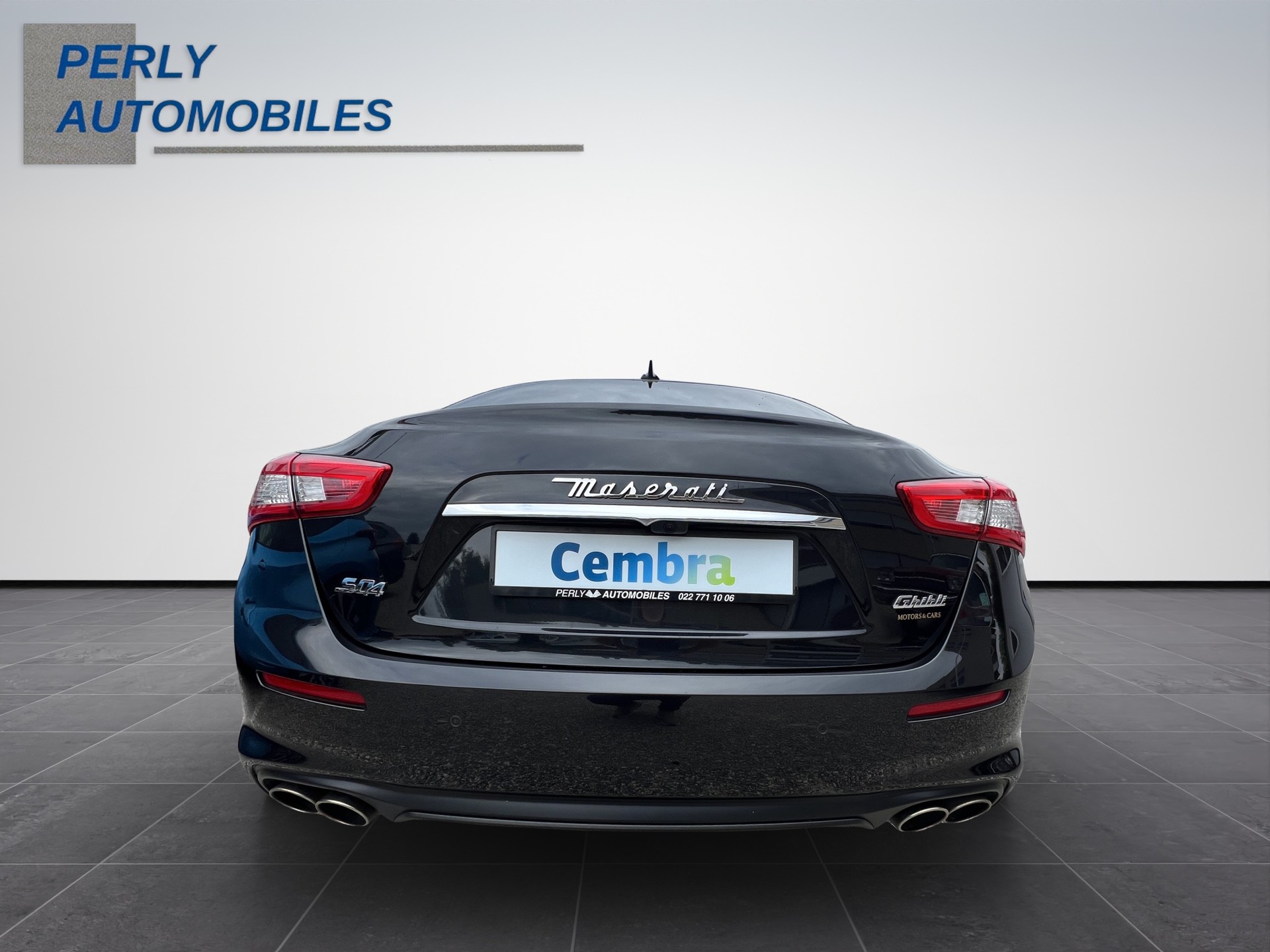 MASERATI Ghibli 3.0 V6 S GranSport Q4-image-4