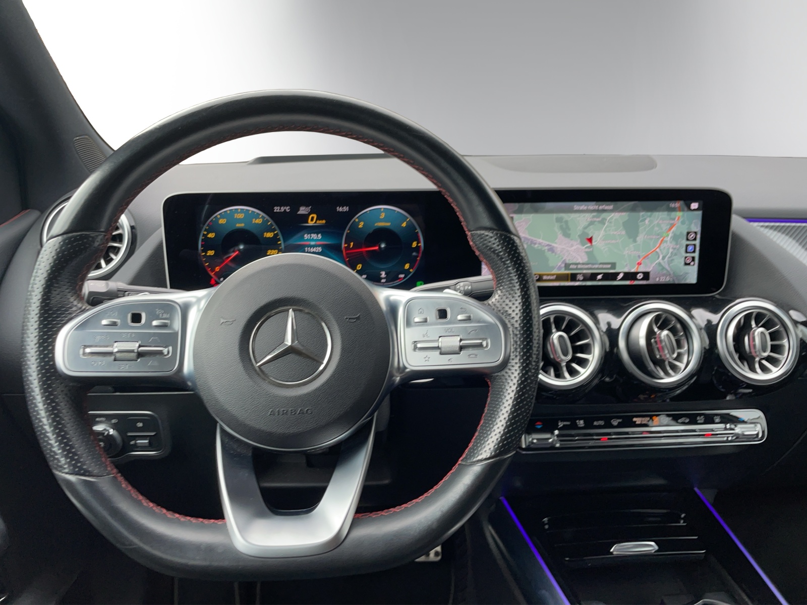 MERCEDES-BENZ B 220 d AMG Line 8G-DCT – Panorama-Glasdach – 360°-Kamera – Sitzheizung – Head-Up Display-image-12
