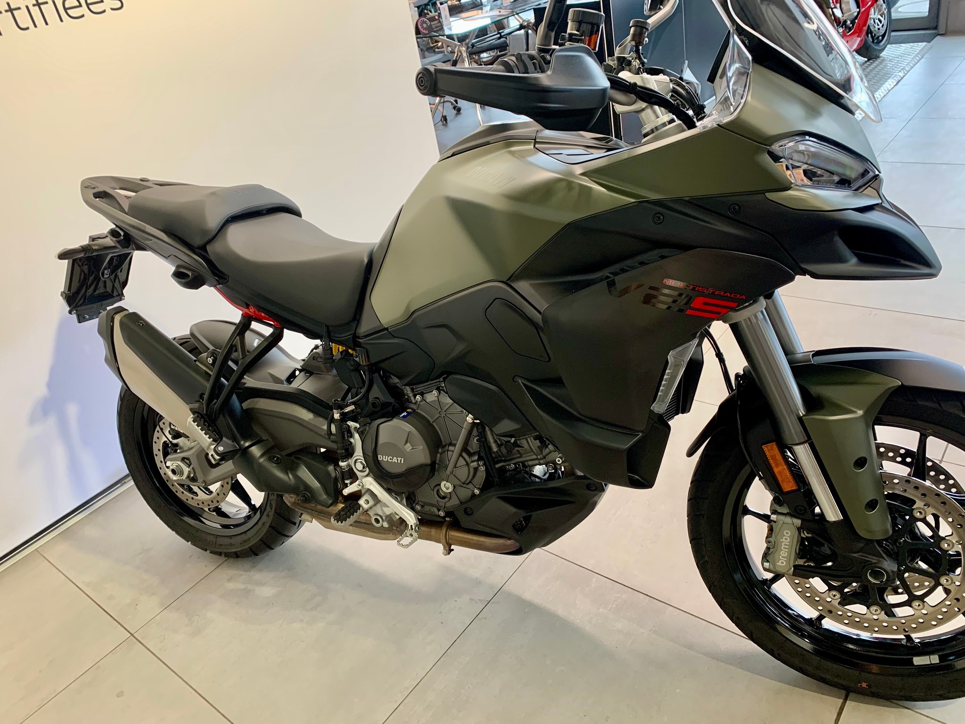 DUCATI Multistrada V2 S-image-5