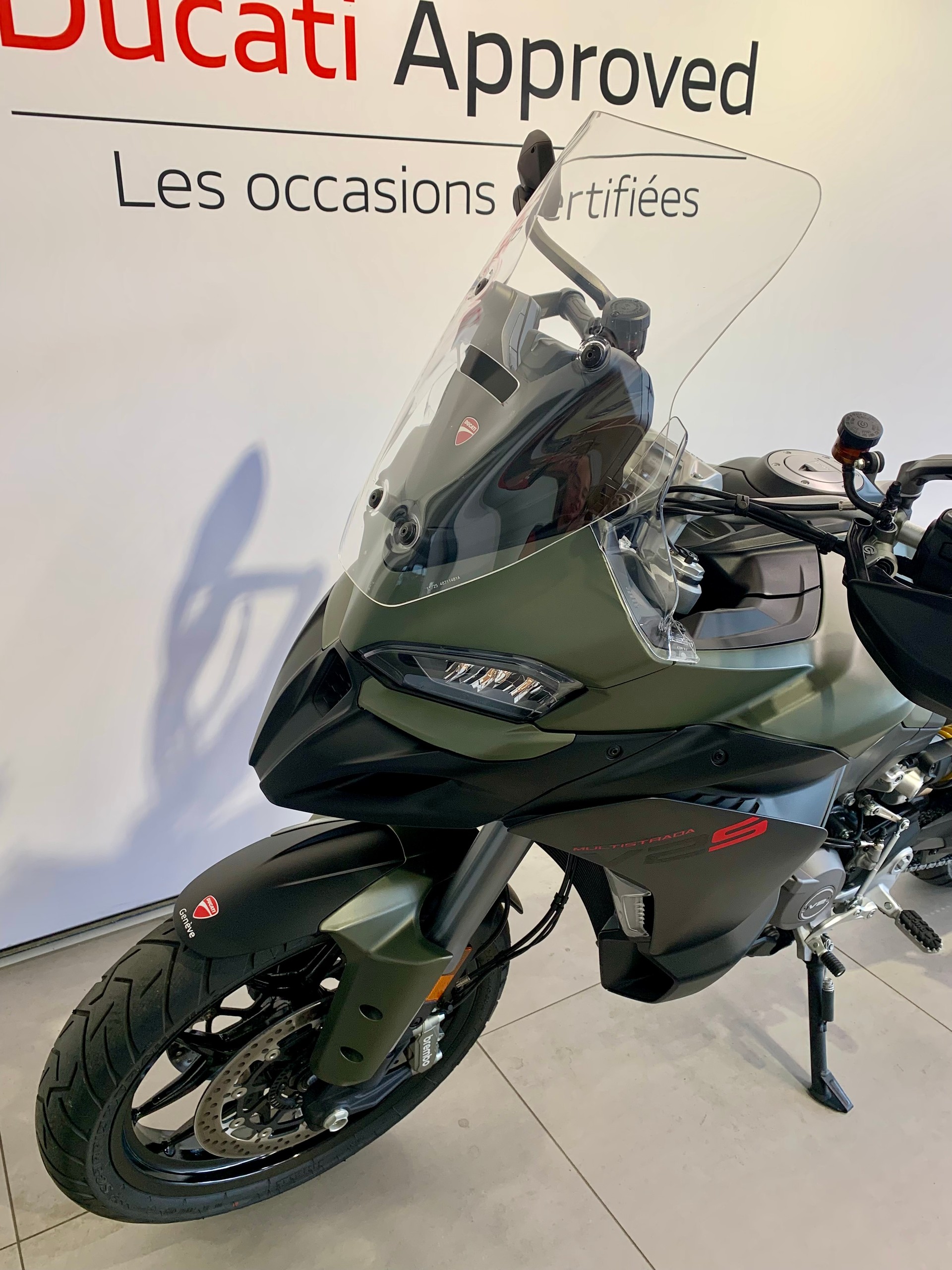 DUCATI Multistrada V2 S-image-4