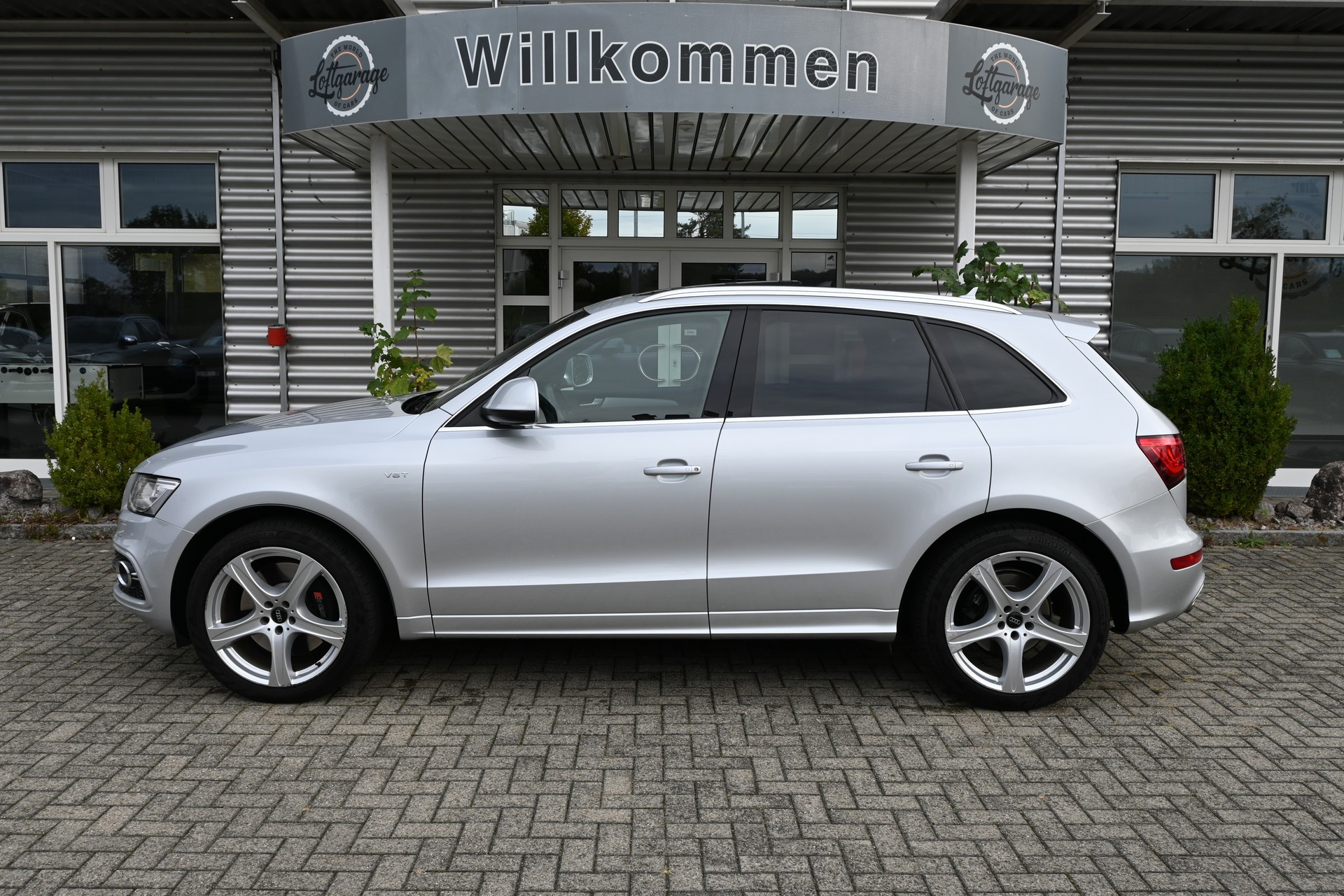 AUDI SQ5 3.0 V6 TDI quattro tiptronic 313PS-image-5