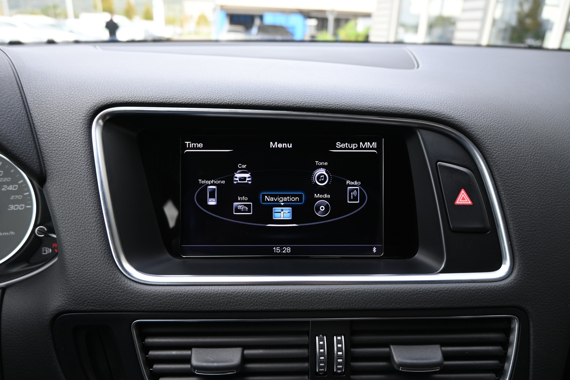 AUDI SQ5 3.0 V6 TDI quattro tiptronic 313PS-image-25