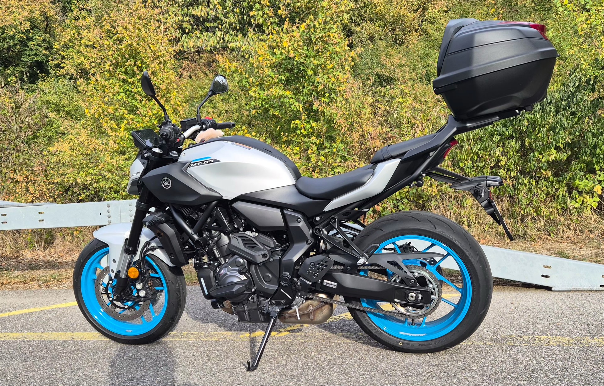 YAMAHA MT-07-image-5