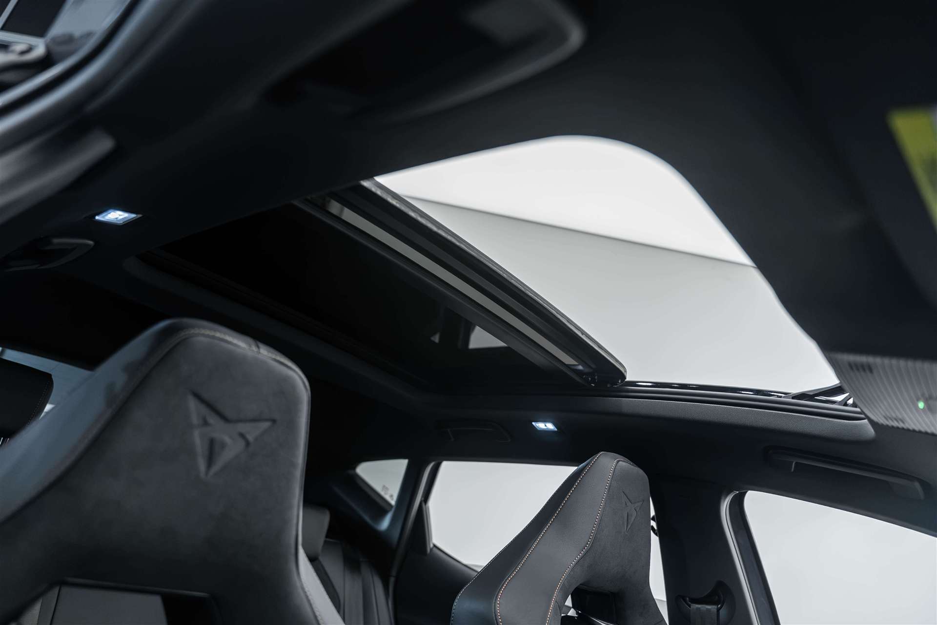 CUPRA CUPRA Formentor 2.0TSi VZ 333PS 4Drive DSG-Automat-image-14