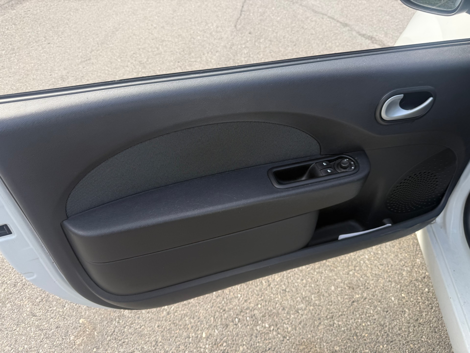 RENAULT Twingo 1.2 16V Dynamique-image-9