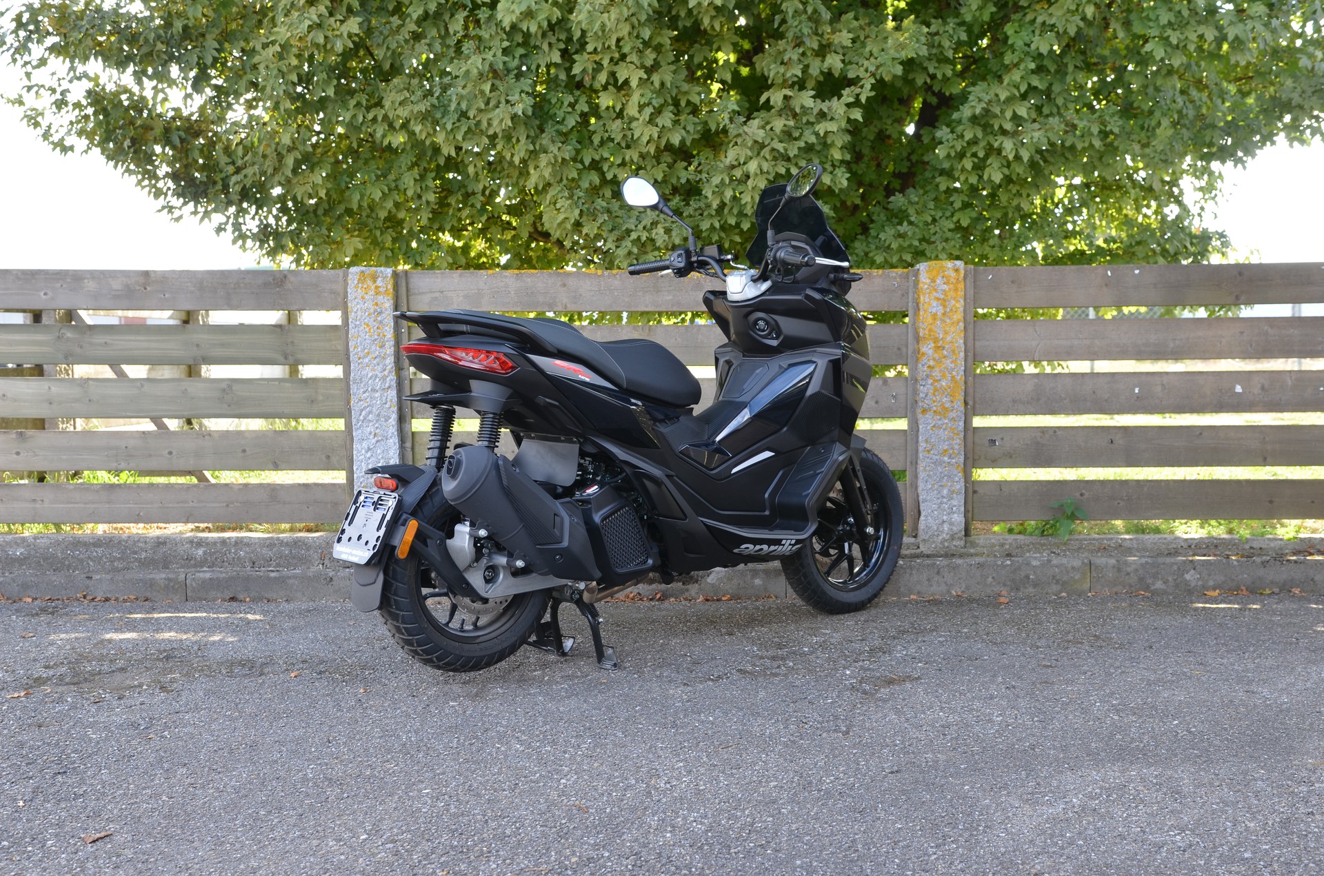 APRILIA SR 125 GT ABS E5+-image-1