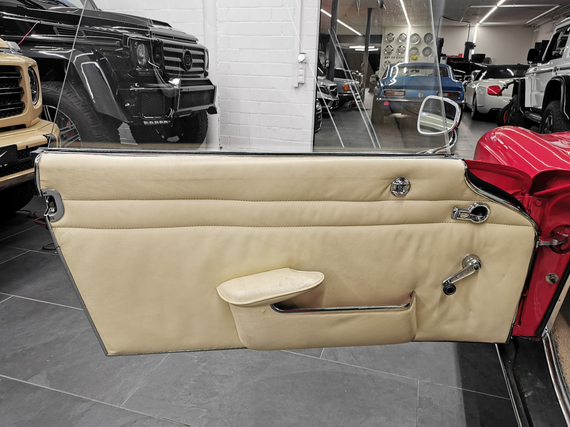 MERCEDES-BENZ Pagode SL 230 SL Cabrio Veteranfahrzeug Oldtimer W 113-image-13