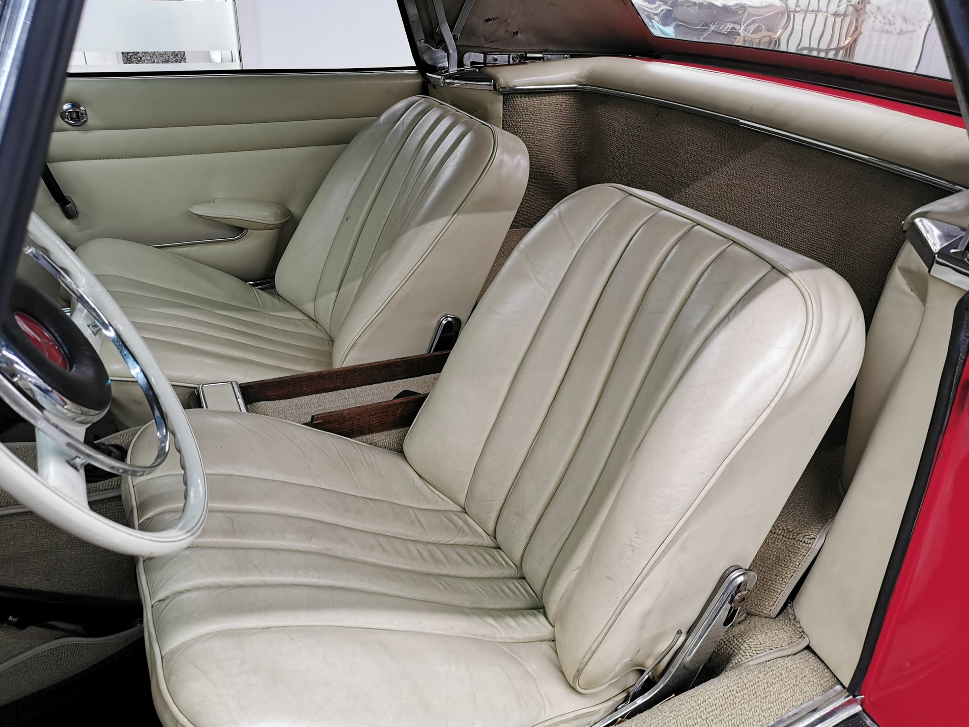 MERCEDES-BENZ Pagode SL 230 SL Cabrio Veteranfahrzeug Oldtimer W 113-image-10