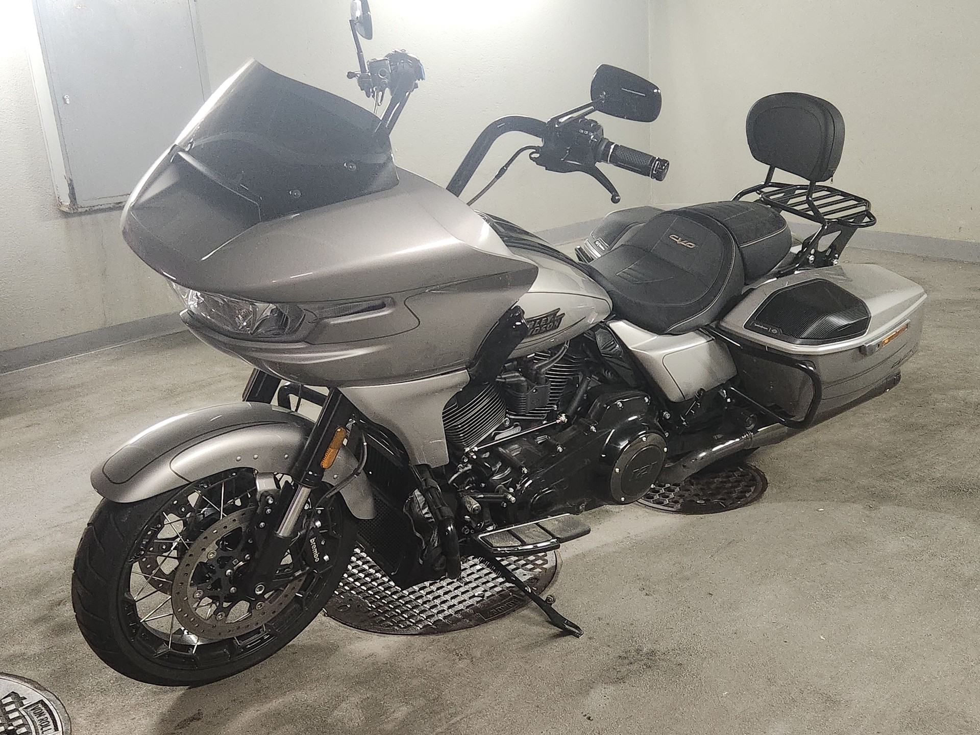 HARLEY-DAVIDSON FLTRXSE Road Glide 121 CVO-image-0