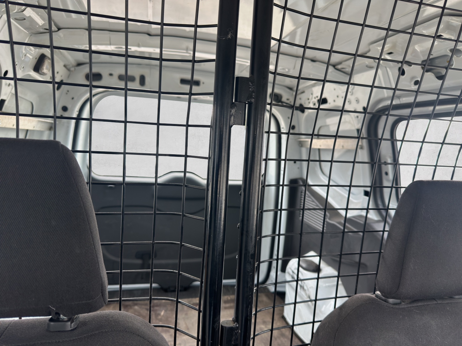 FORD Transit Courier Van 1.0 EcoBoost Trend-image-17