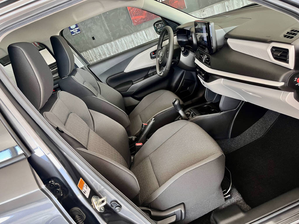 SUZUKI Swift 1.2 Compact+ Hybrid 4x4-image-6