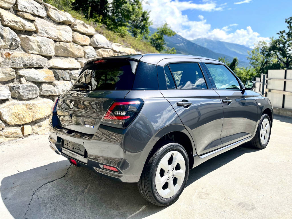 SUZUKI Swift 1.2 Compact+ Hybrid 4x4-showroom-element-2