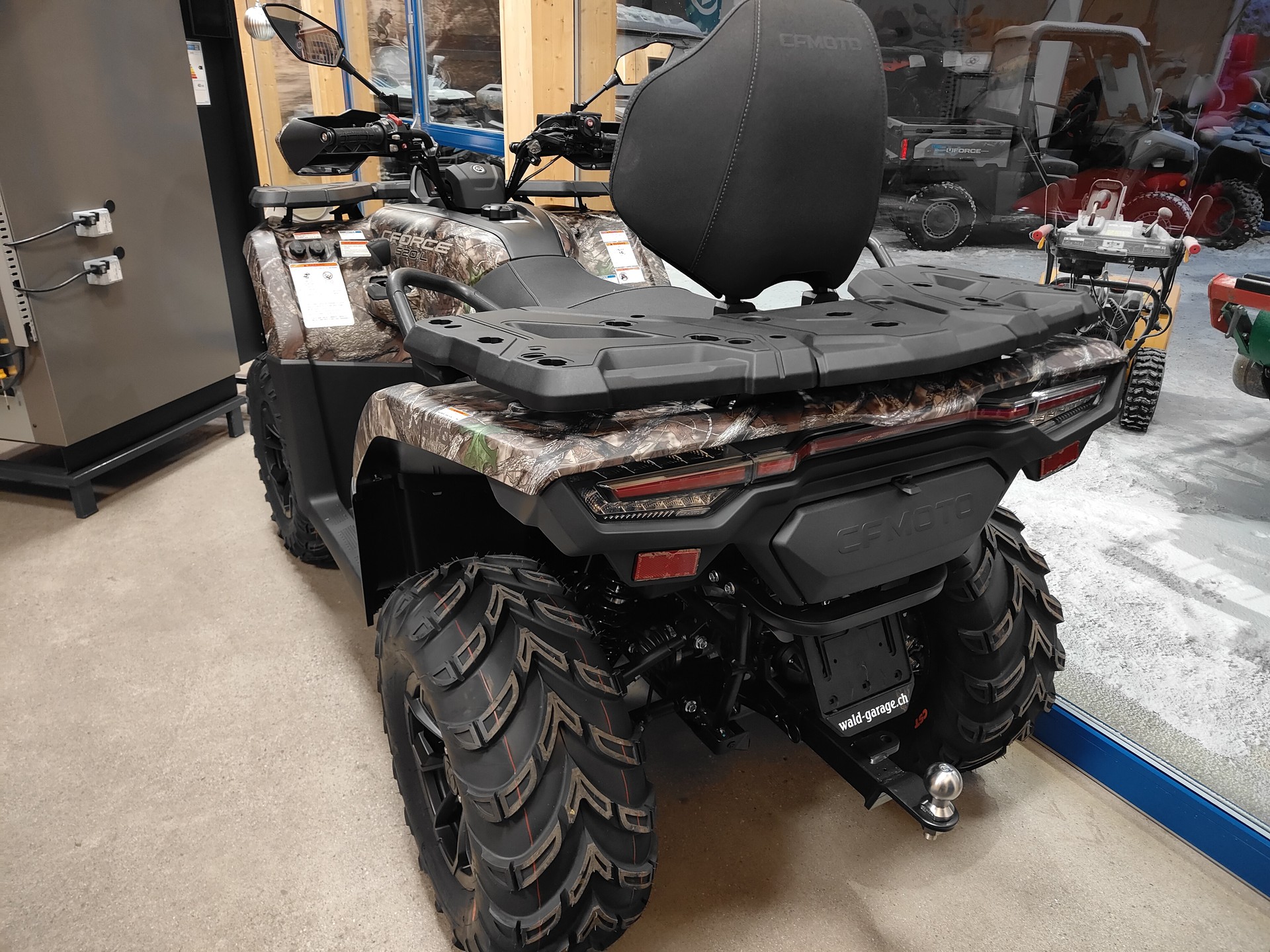 CF MOTO CForce 520 L-image-1