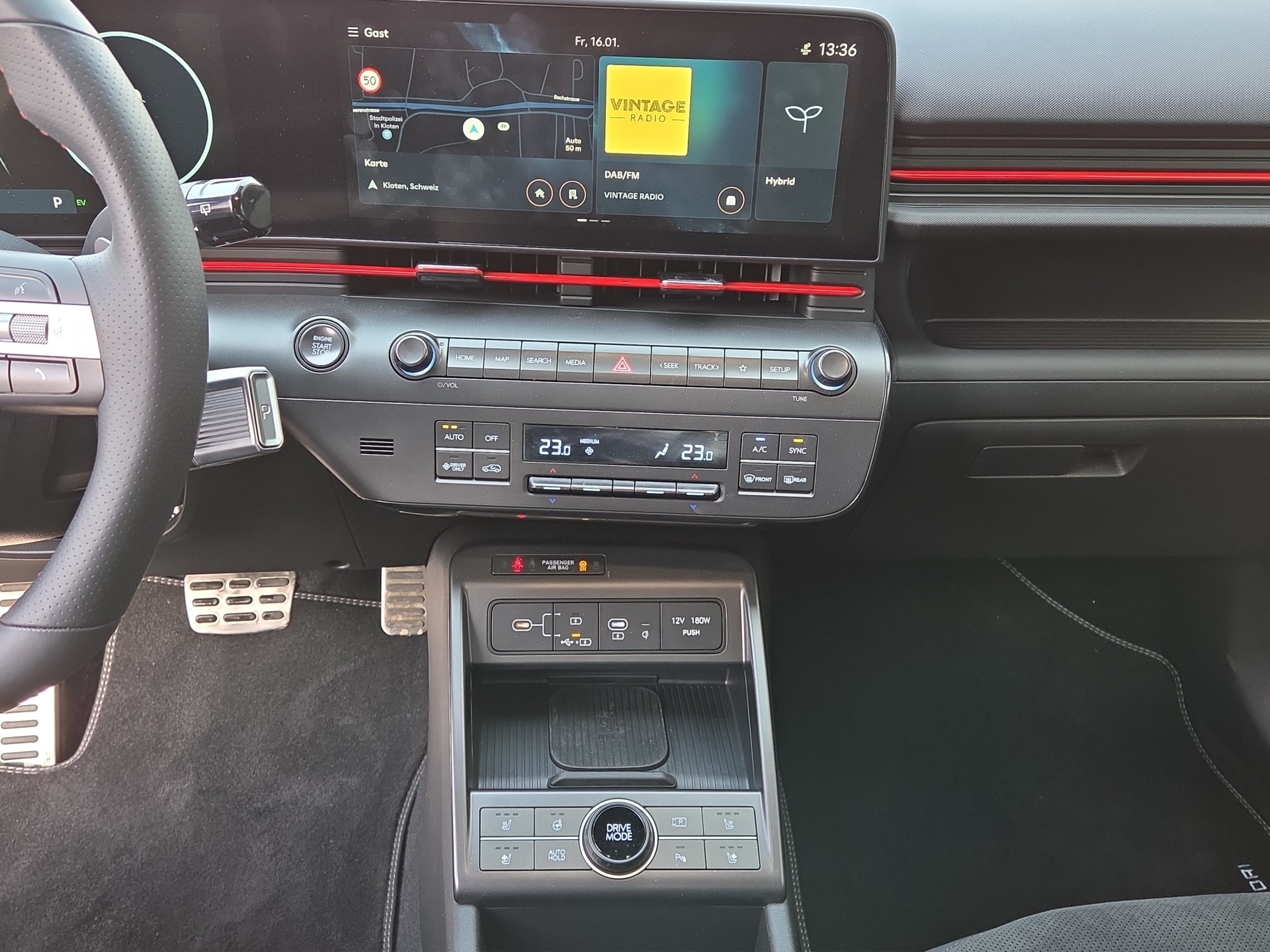 HYUNDAI Kona 1.6 GDi Hybrid N-Line-image-8