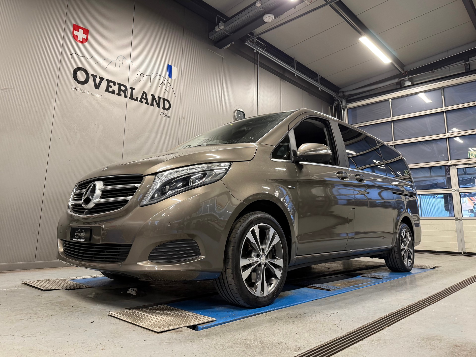 MERCEDES-BENZ V 250 d Avantgarde lang 4Matic 7G-Tronic