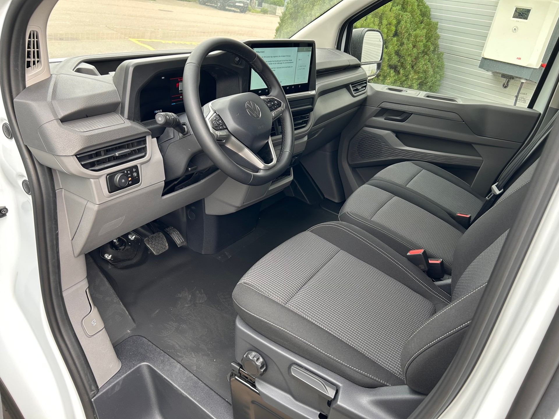 VW e-Transporter 70 kWh-image-6