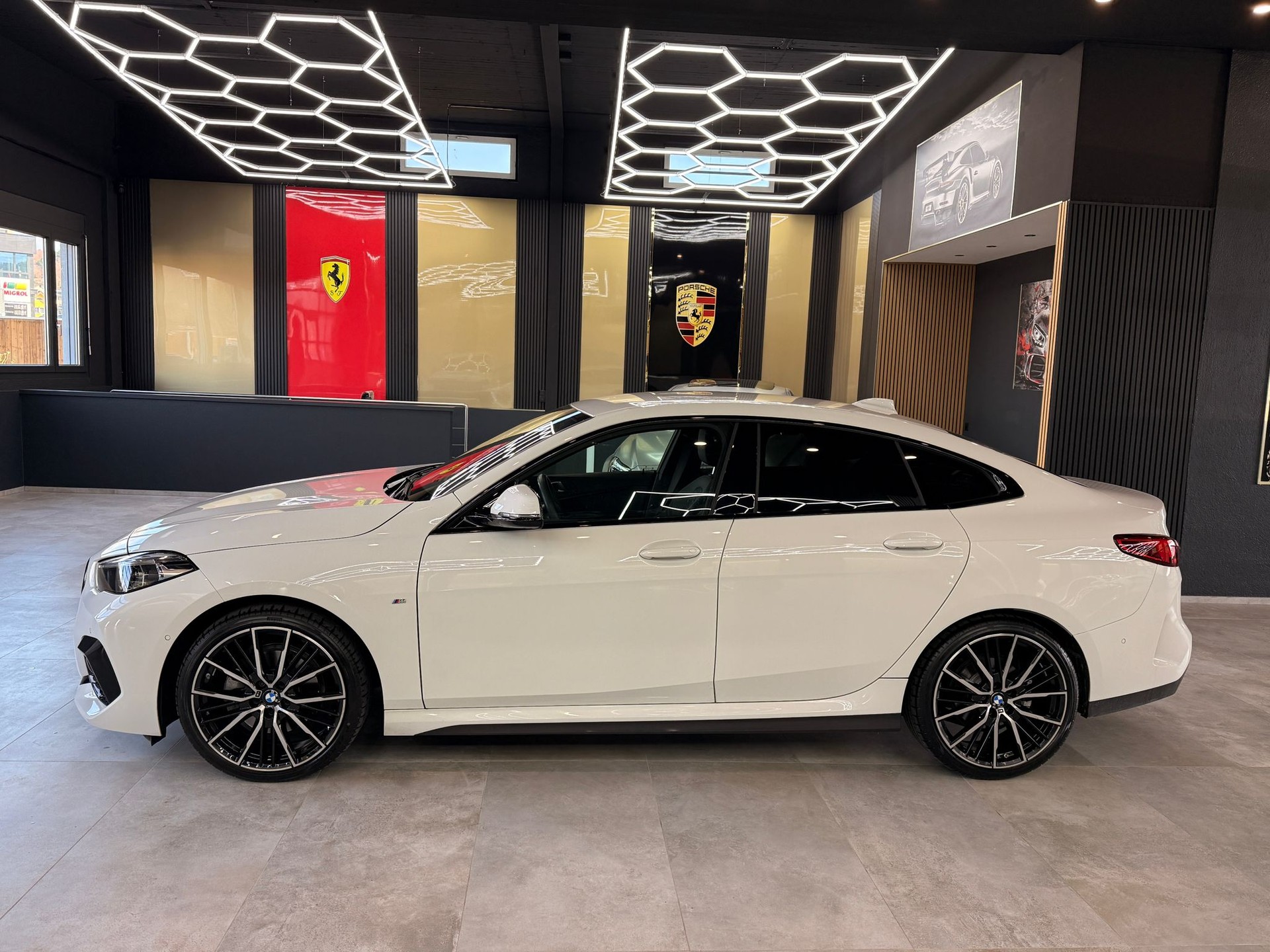 BMW 218i Gran Coupé M Sport Steptronic-image-7
