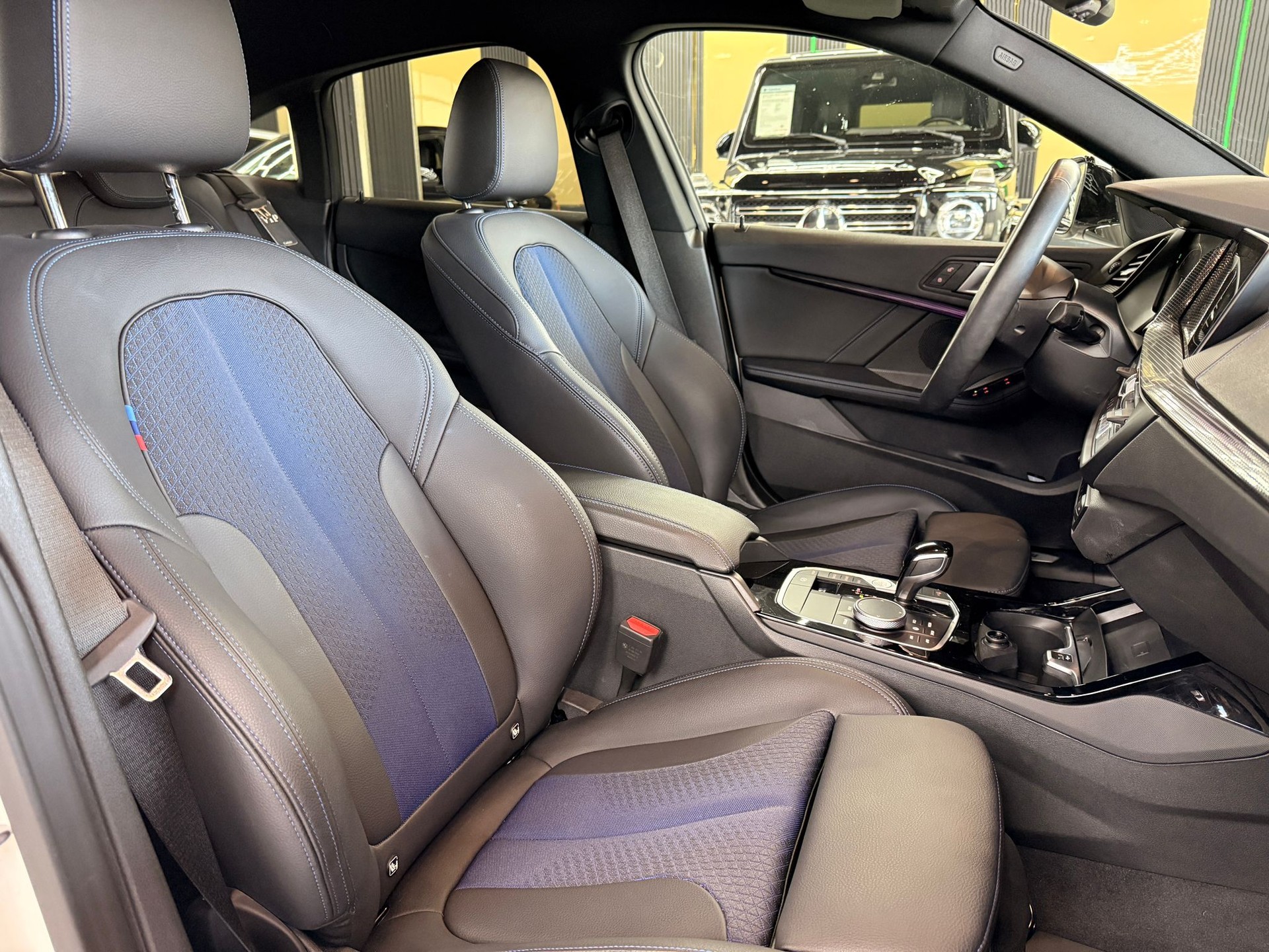 BMW 218i Gran Coupé M Sport Steptronic-image-11