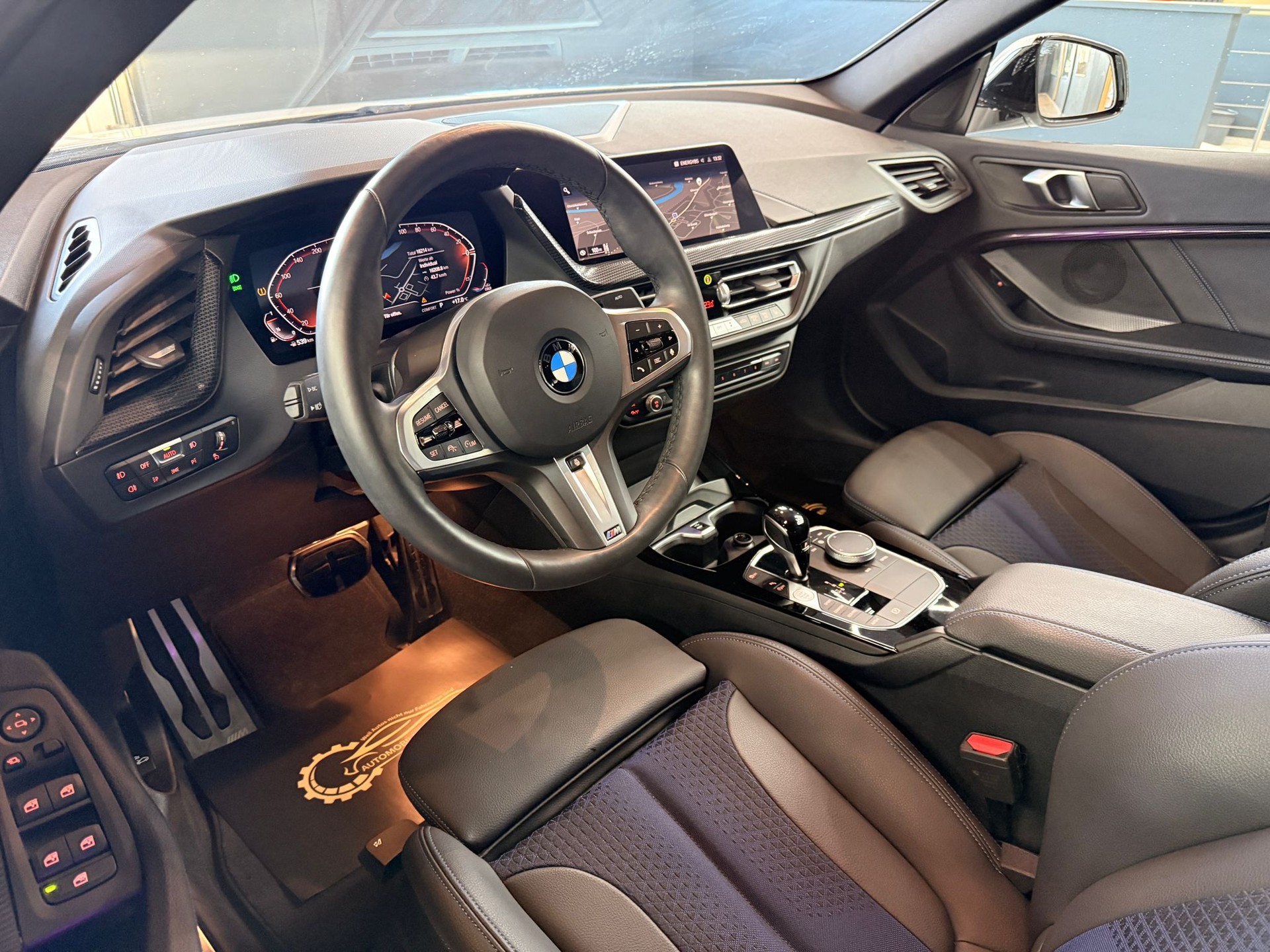 BMW 218i Gran Coupé M Sport Steptronic-image-8