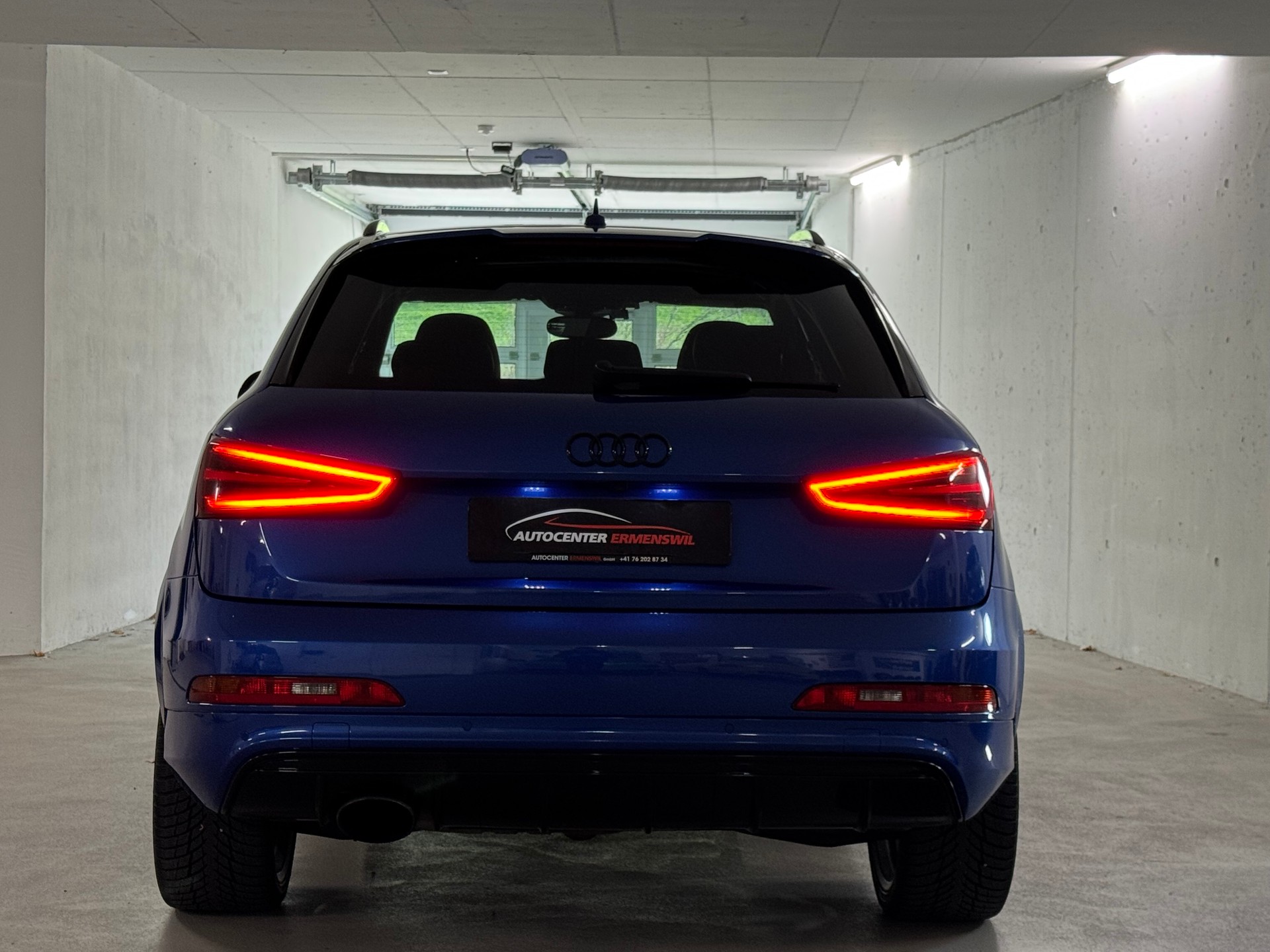 AUDI RS Q3 2.5 TFSI quattro S-tronic-image-5