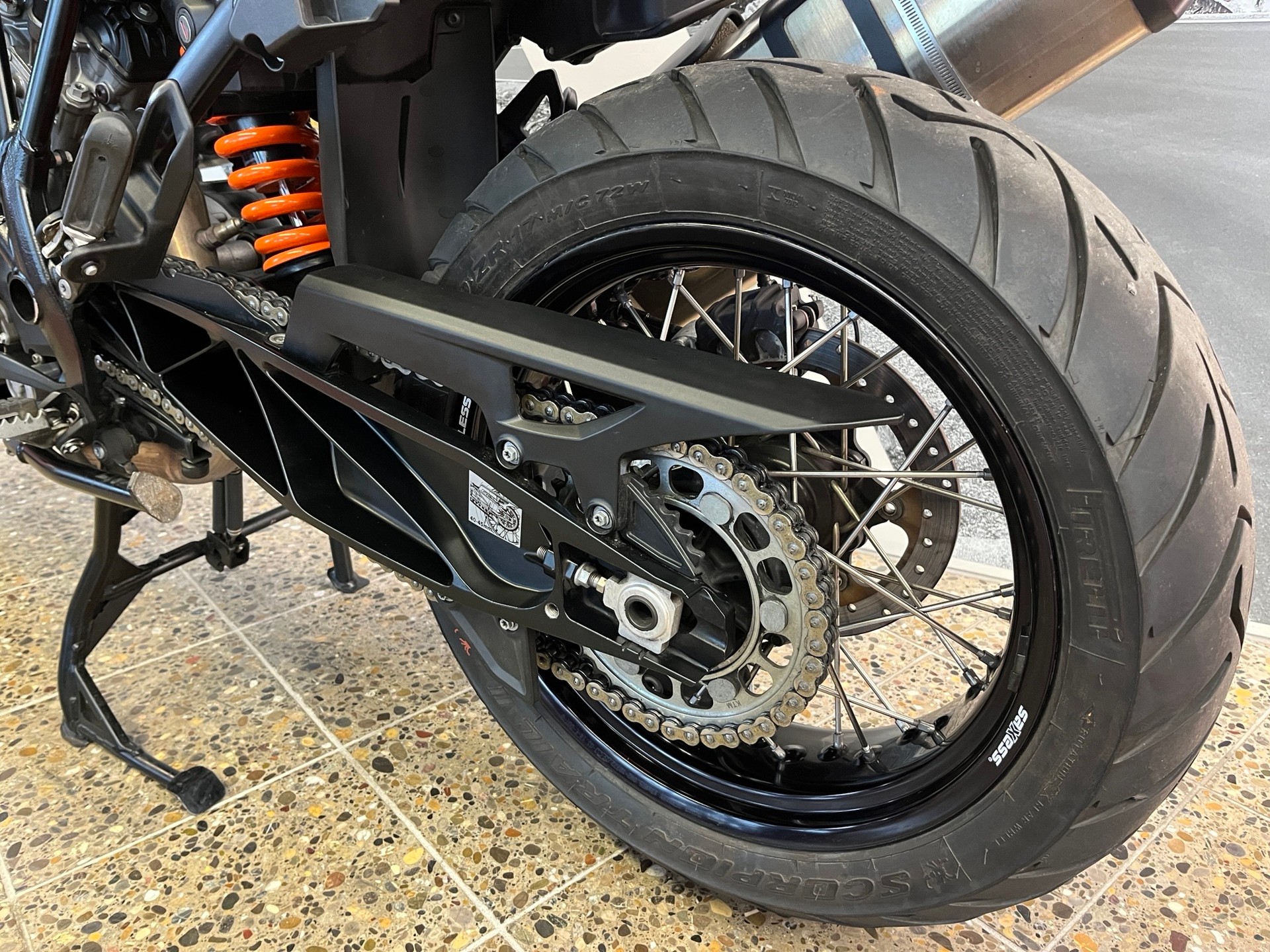 KTM 1190 Adventure ABS.EDS.TPMS-image-8