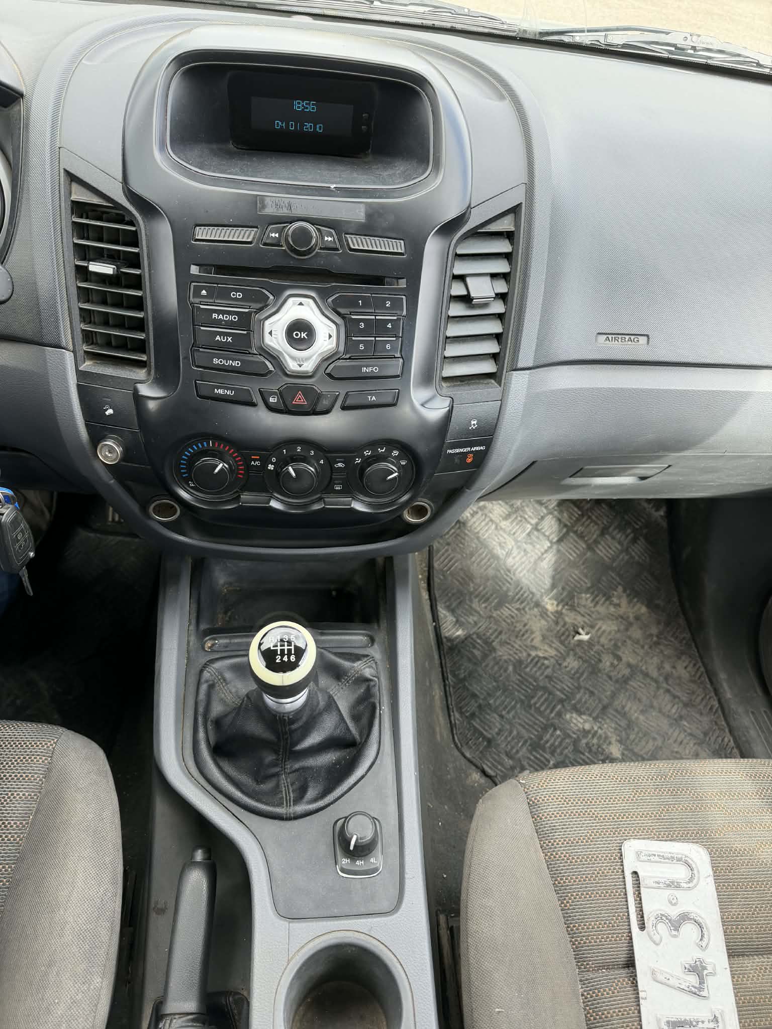 FORD Ranger XL 2.5 TDCi 4x4-image-8