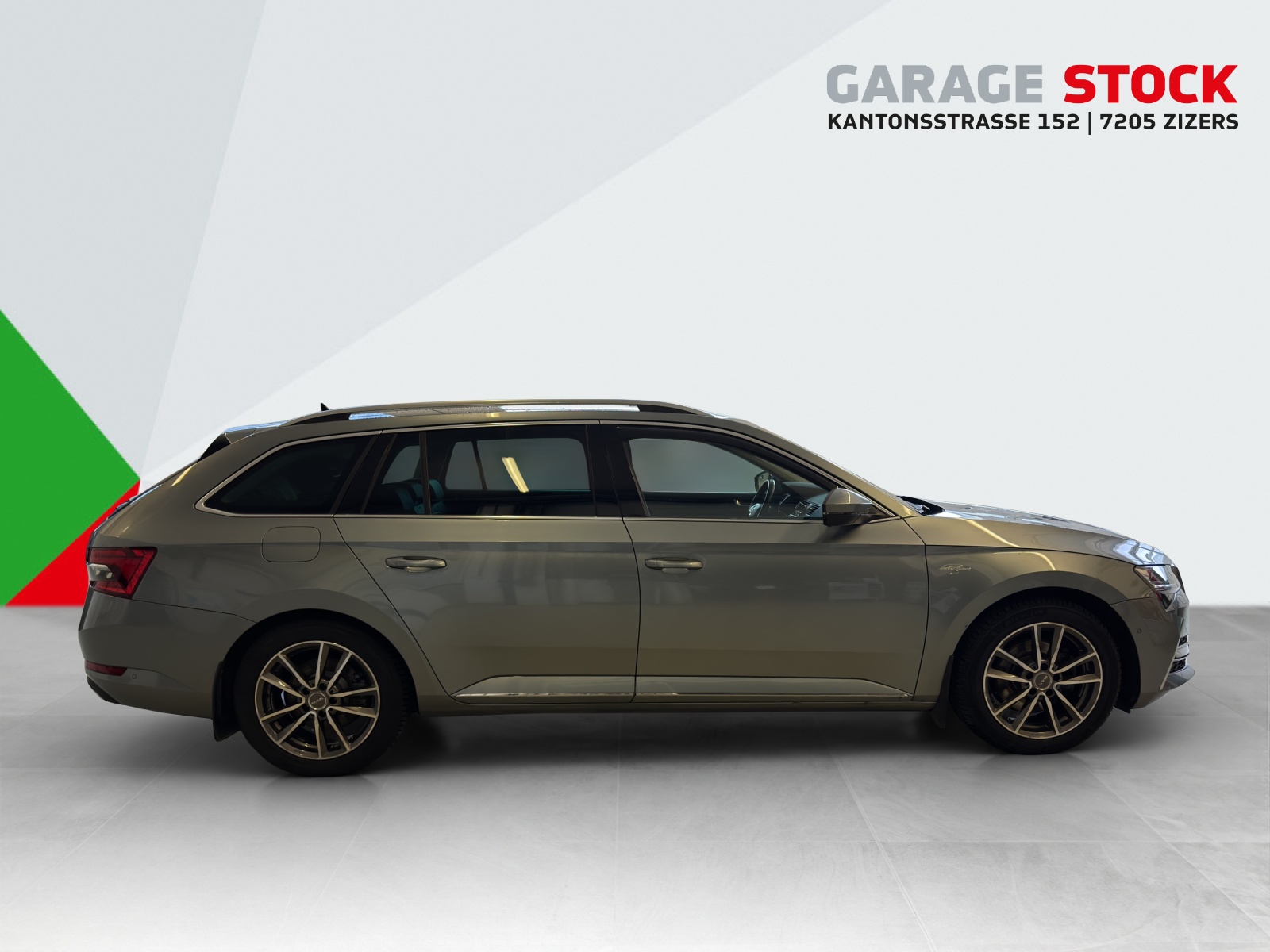 SKODA Superb Combi 2.0 TDi L&K 4x4 DSG-image-5