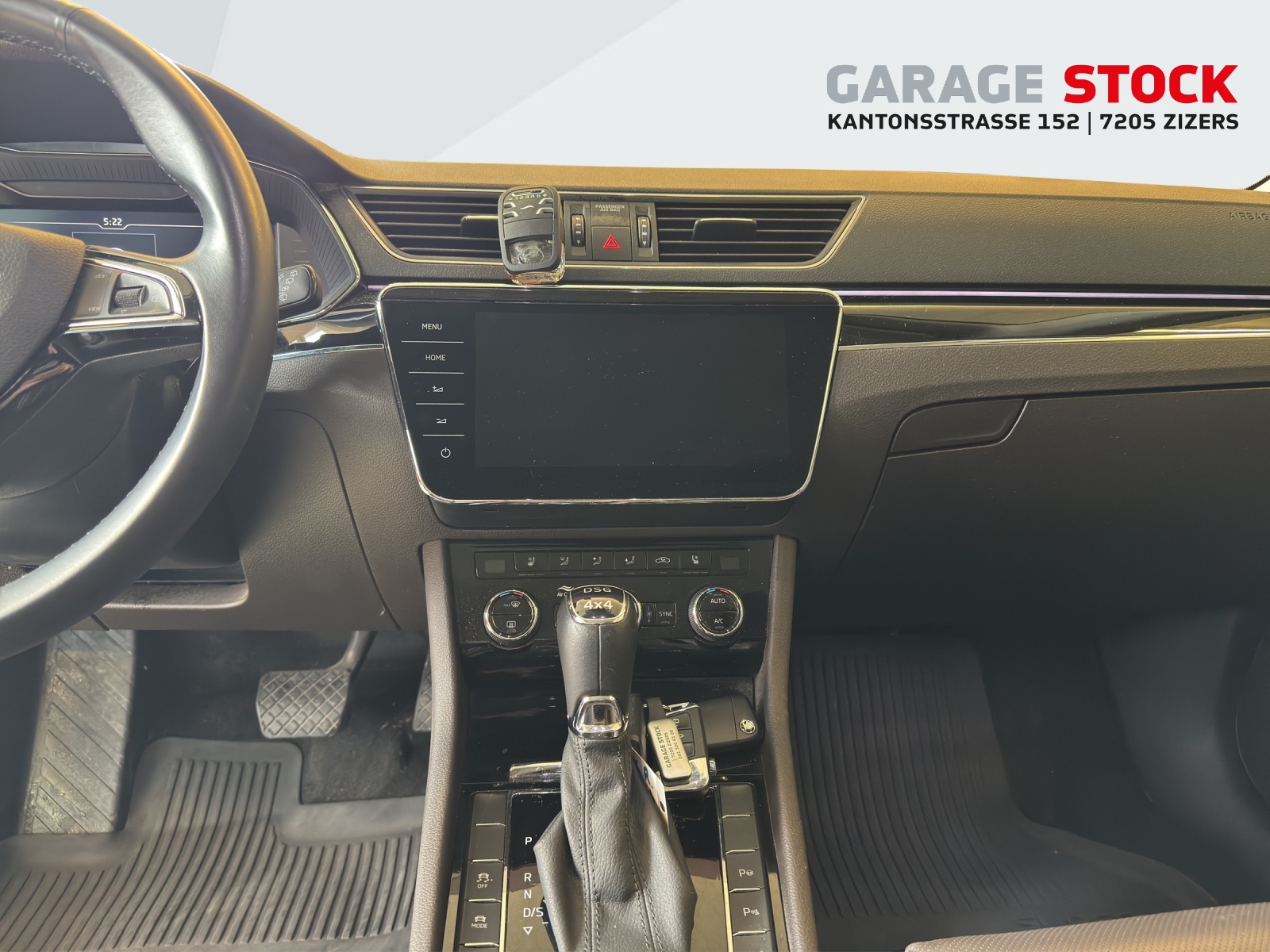 SKODA Superb Combi 2.0 TDi L&K 4x4 DSG-image-10