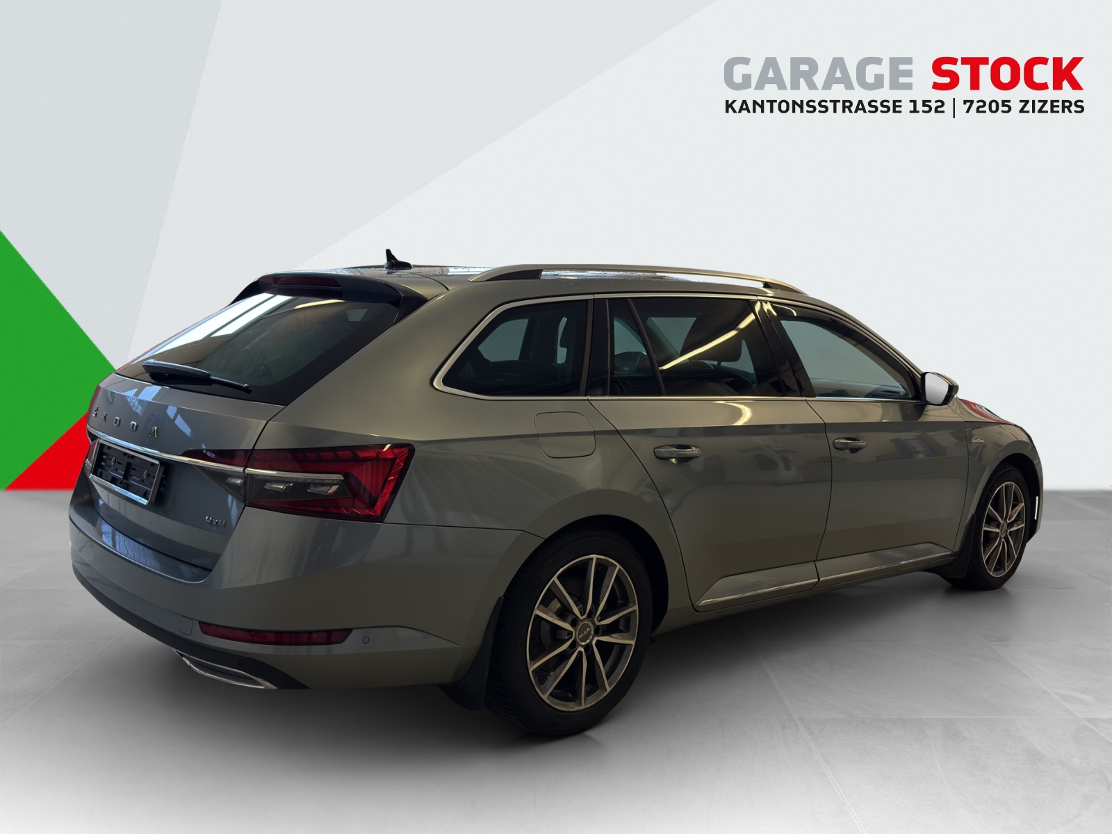 SKODA Superb Combi 2.0 TDi L&K 4x4 DSG-image-4