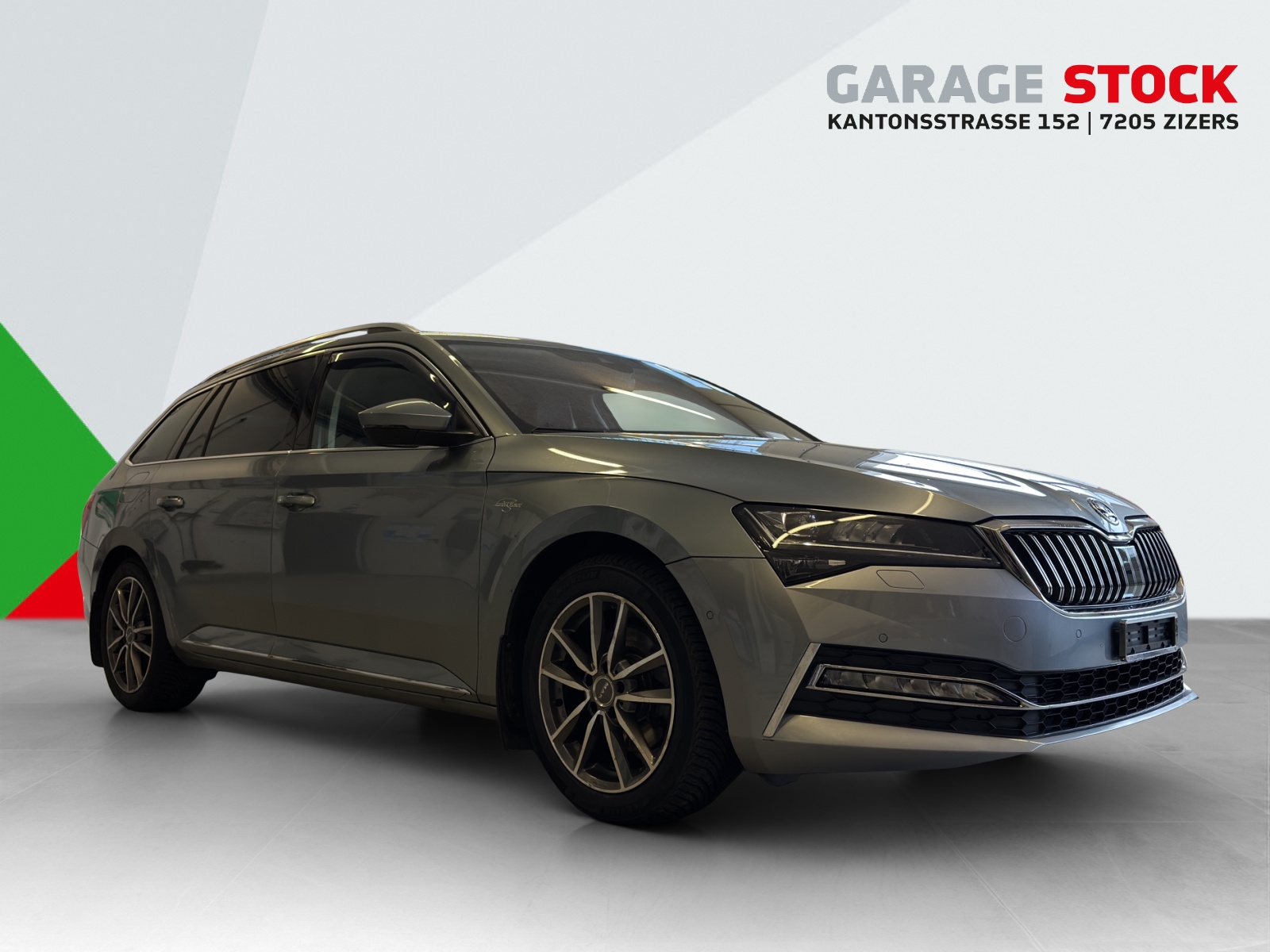 SKODA Superb Combi 2.0 TDi L&K 4x4 DSG-image-6