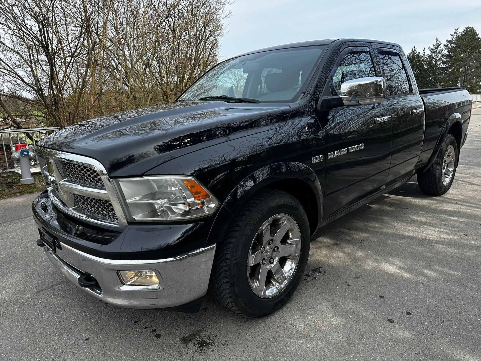DODGE Ram
