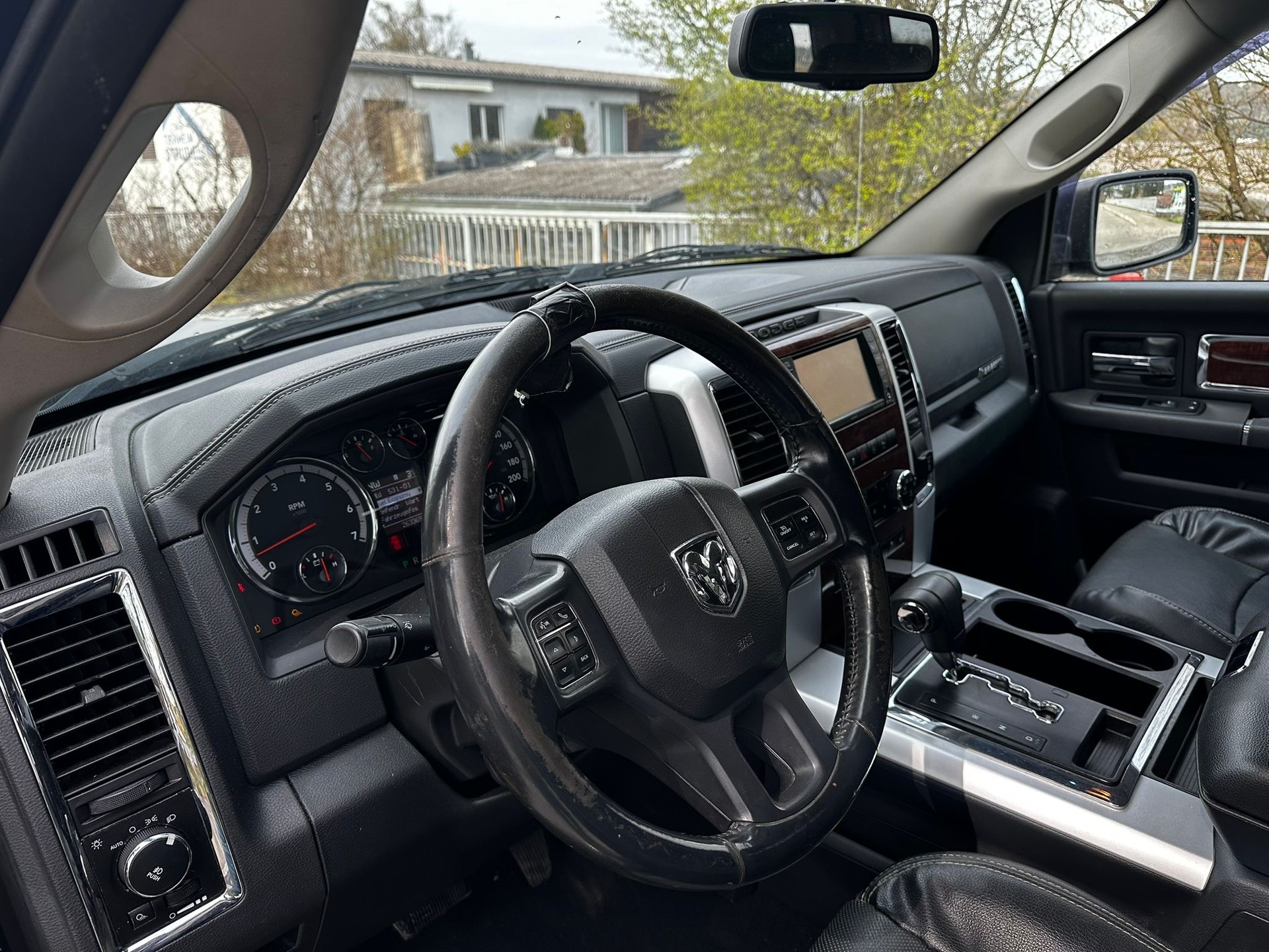 DODGE Ram-image-4