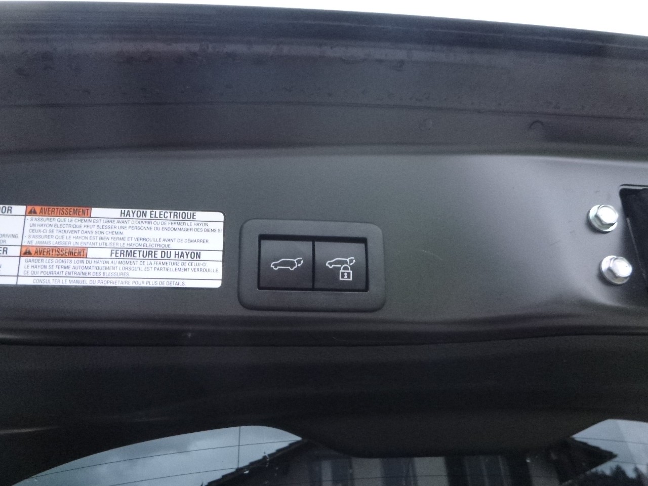 TOYOTA Yaris Cross 1.5 Trend e-CVT AWDi-image-11