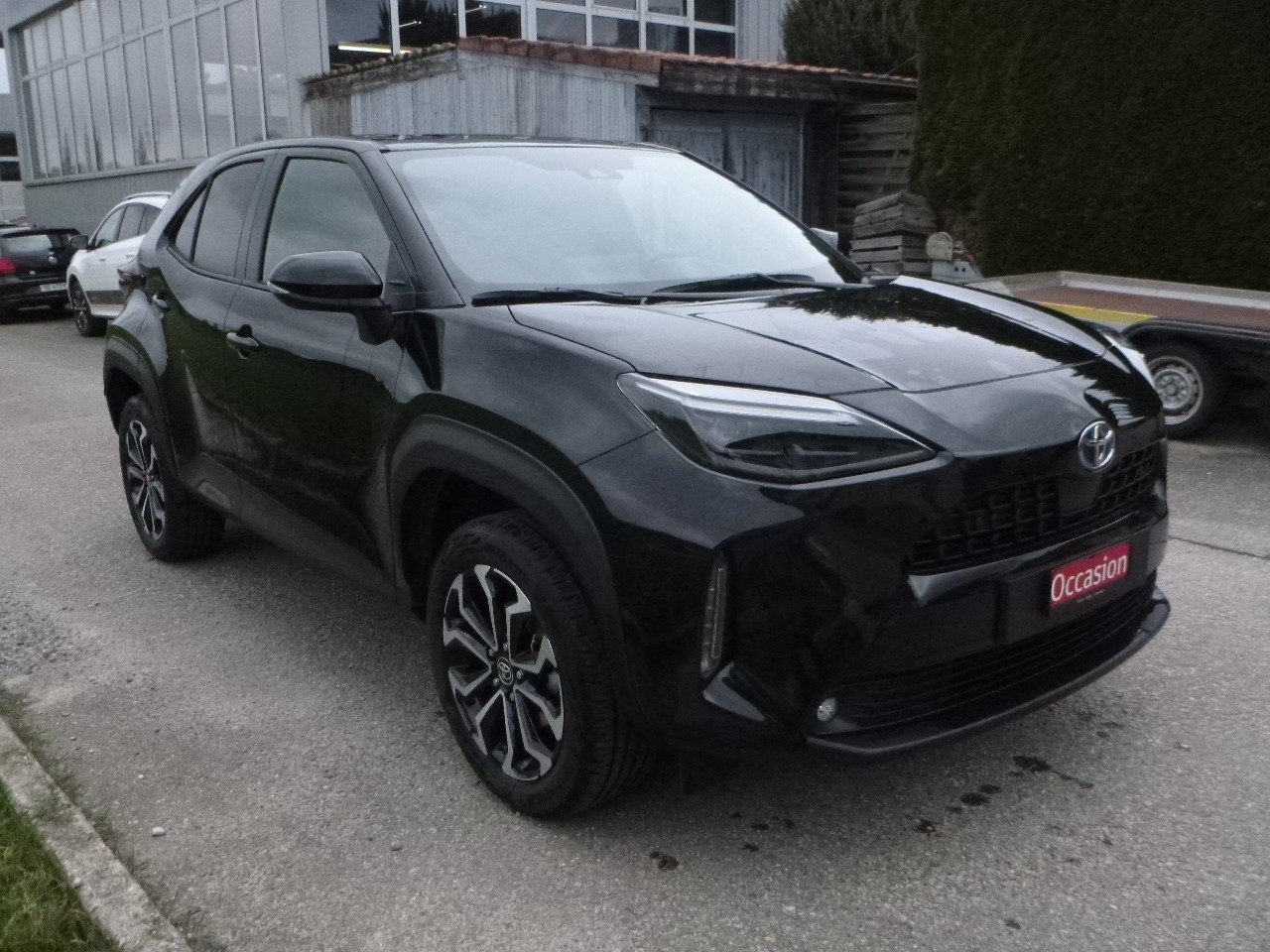 TOYOTA Yaris Cross 1.5 Trend e-CVT AWDi-image-7
