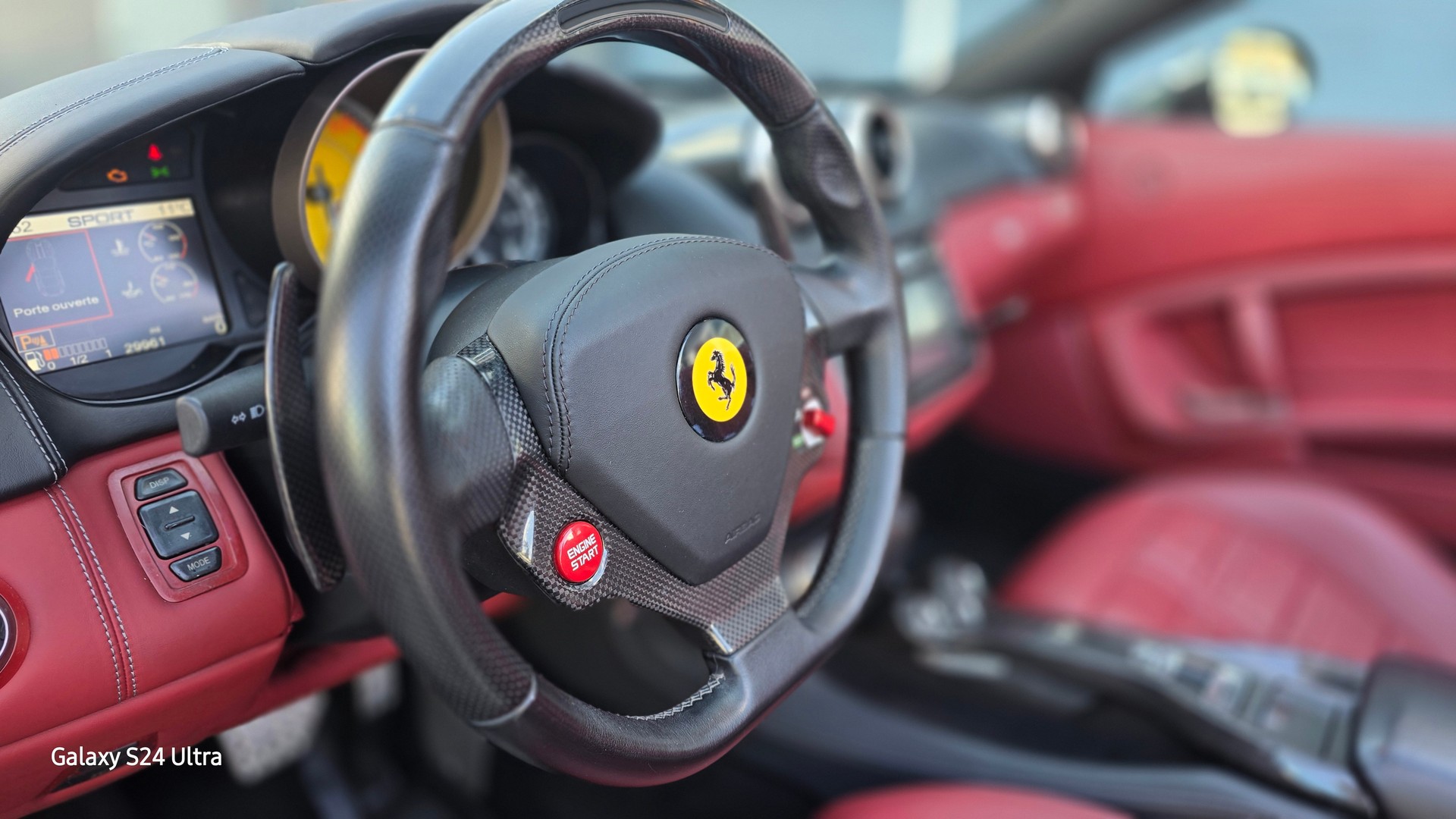 FERRARI California 4.3 V8-image-8
