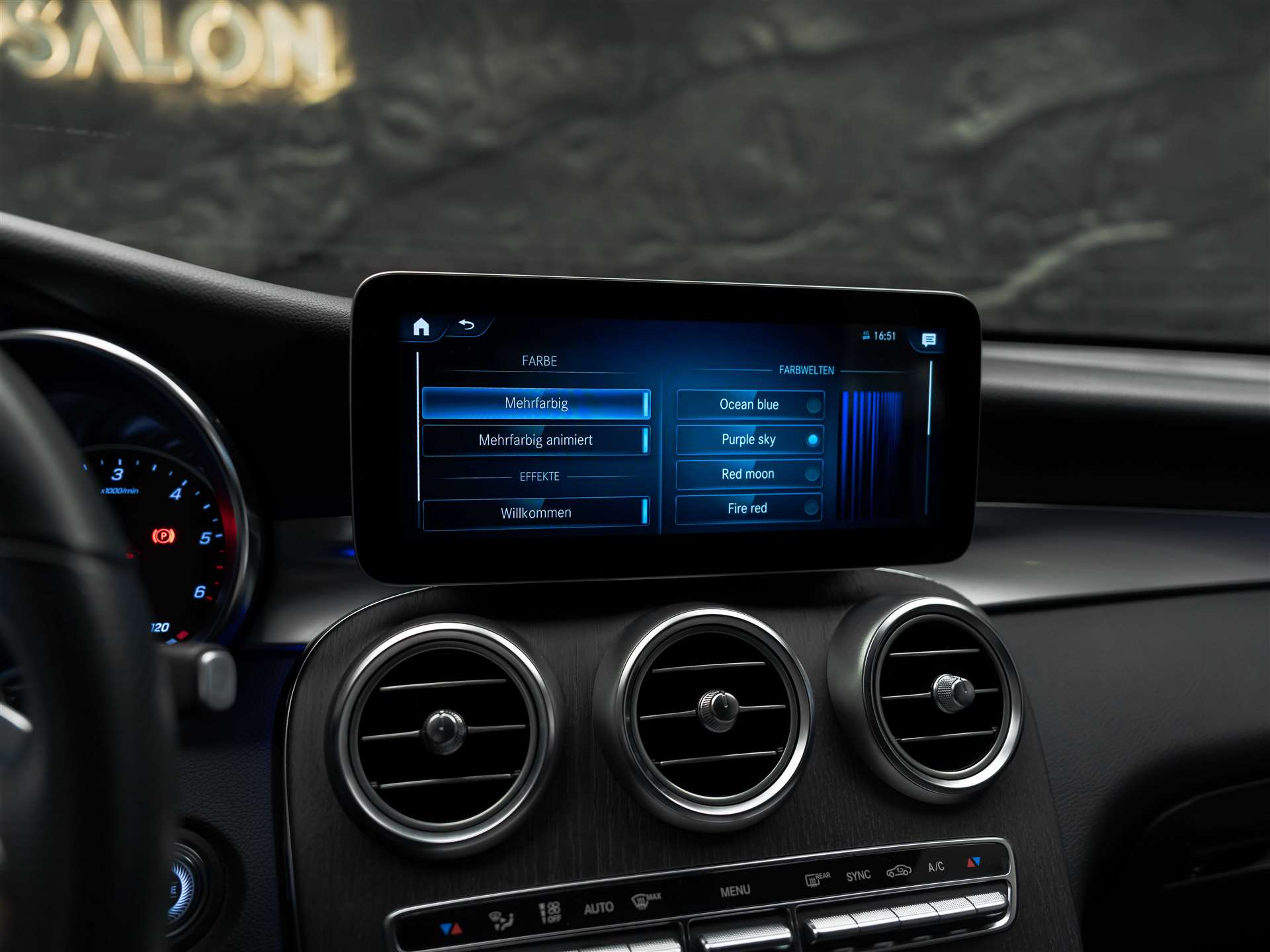 MERCEDES-BENZ GLC Coupé 300 d AMG Line 4Matic 9G-Tronic *Anhängerkupplung*-image-35