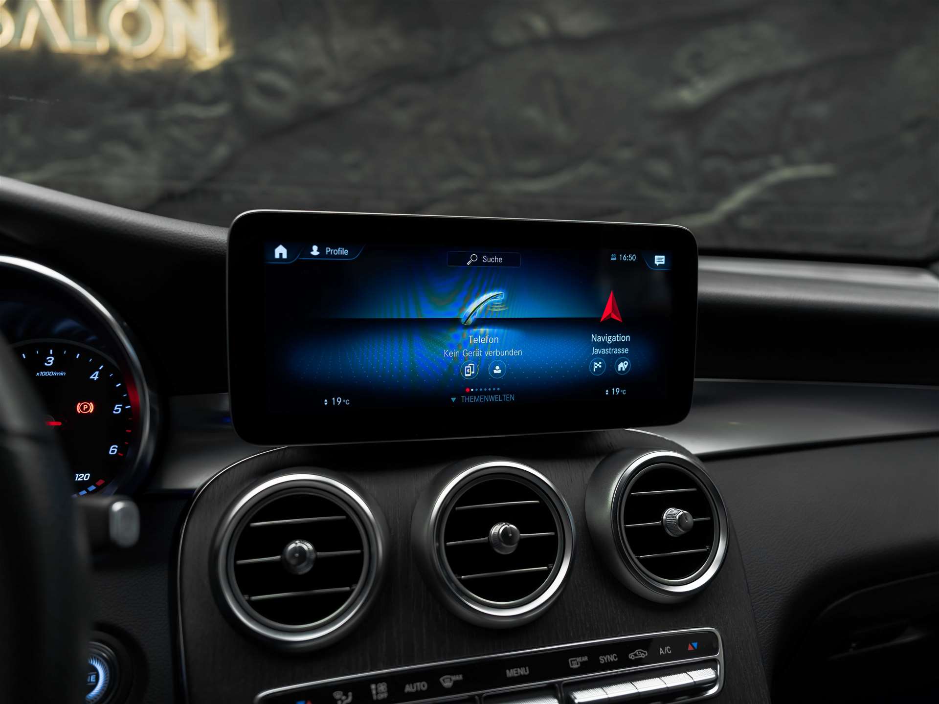 MERCEDES-BENZ GLC Coupé 300 d AMG Line 4Matic 9G-Tronic *Anhängerkupplung*-image-33