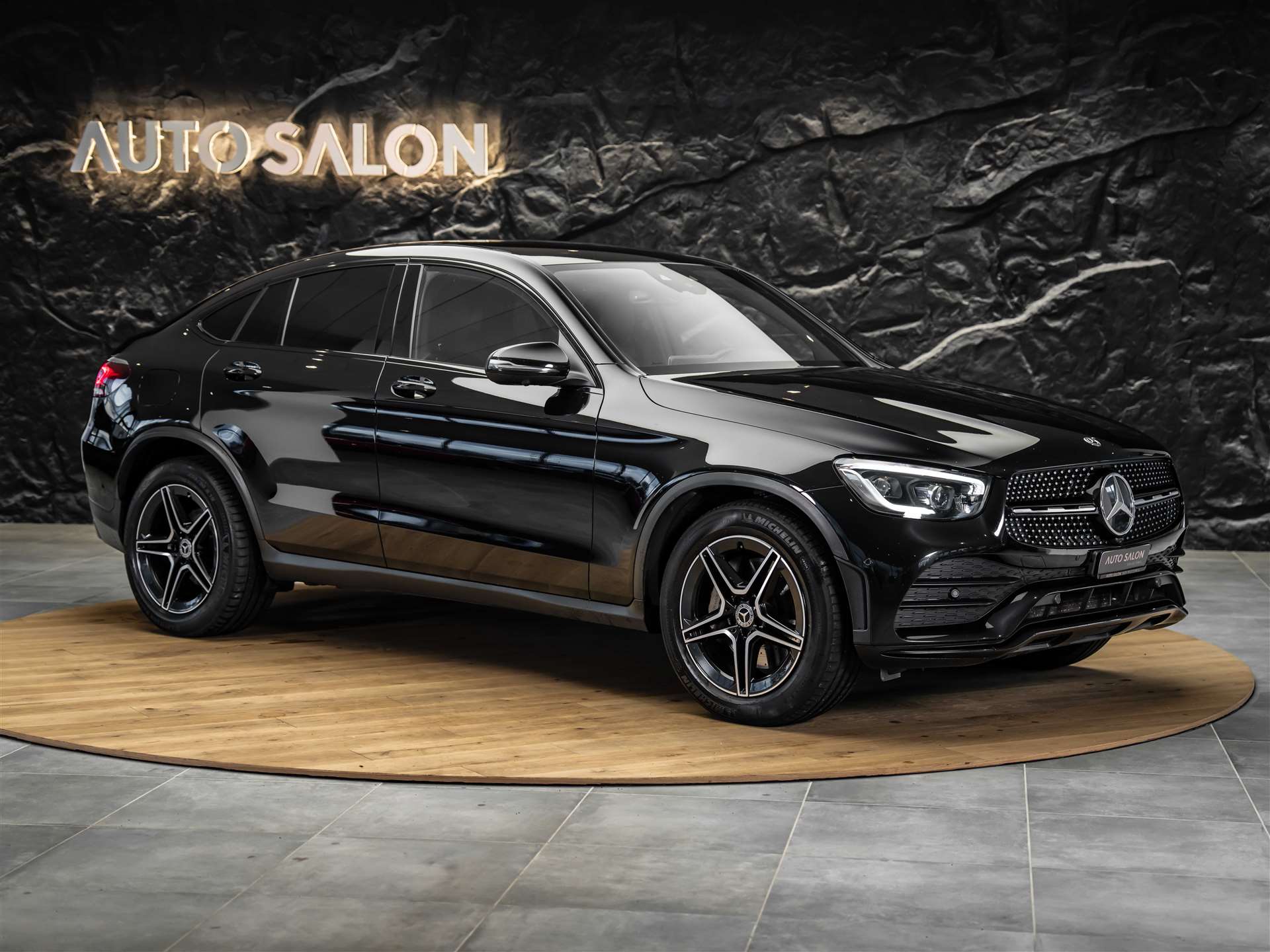MERCEDES-BENZ GLC Coupé 300 d AMG Line 4Matic 9G-Tronic *Anhängerkupplung*-image-6